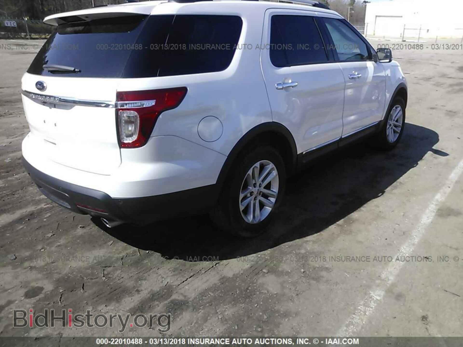 2014 Ford Explorer - VIN: 1FM5K7D82EGB39937 - Фото 4