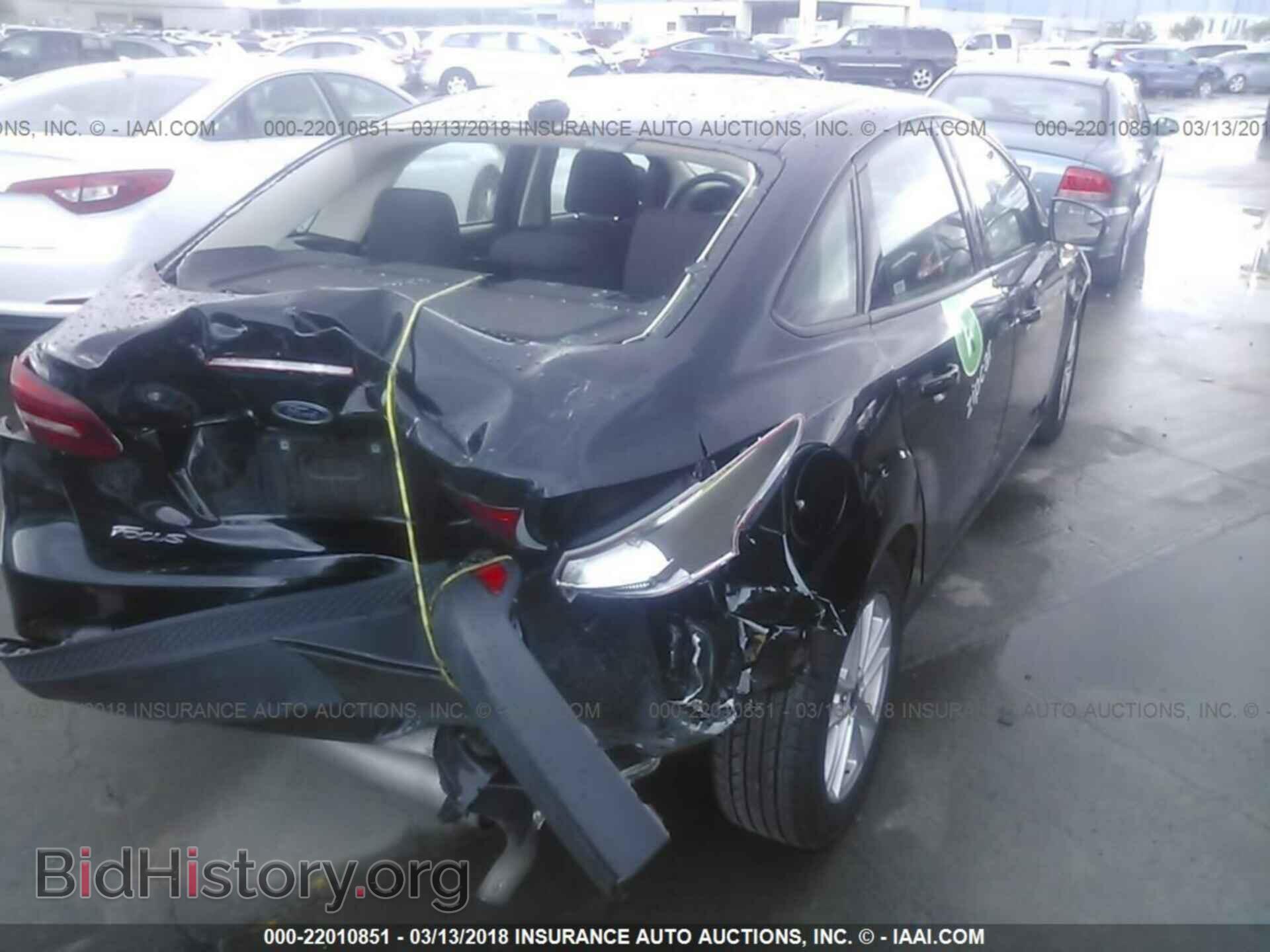 2016 Ford Focus - VIN: 1FADP3F26GL286443 - Фото 4