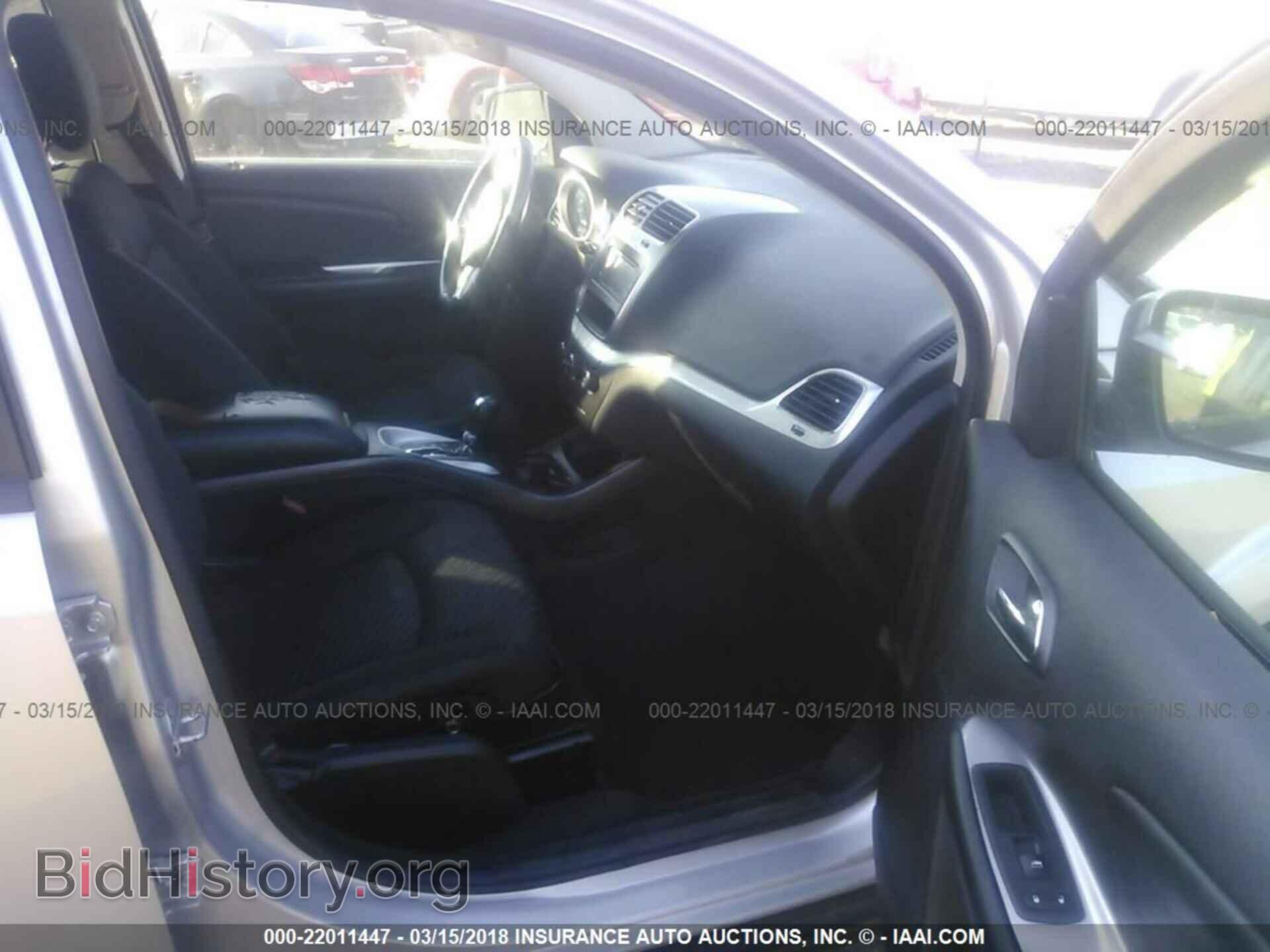 2011 Dodge Journey - VIN: 3D4PG1FGXBT525273 - Фото 5