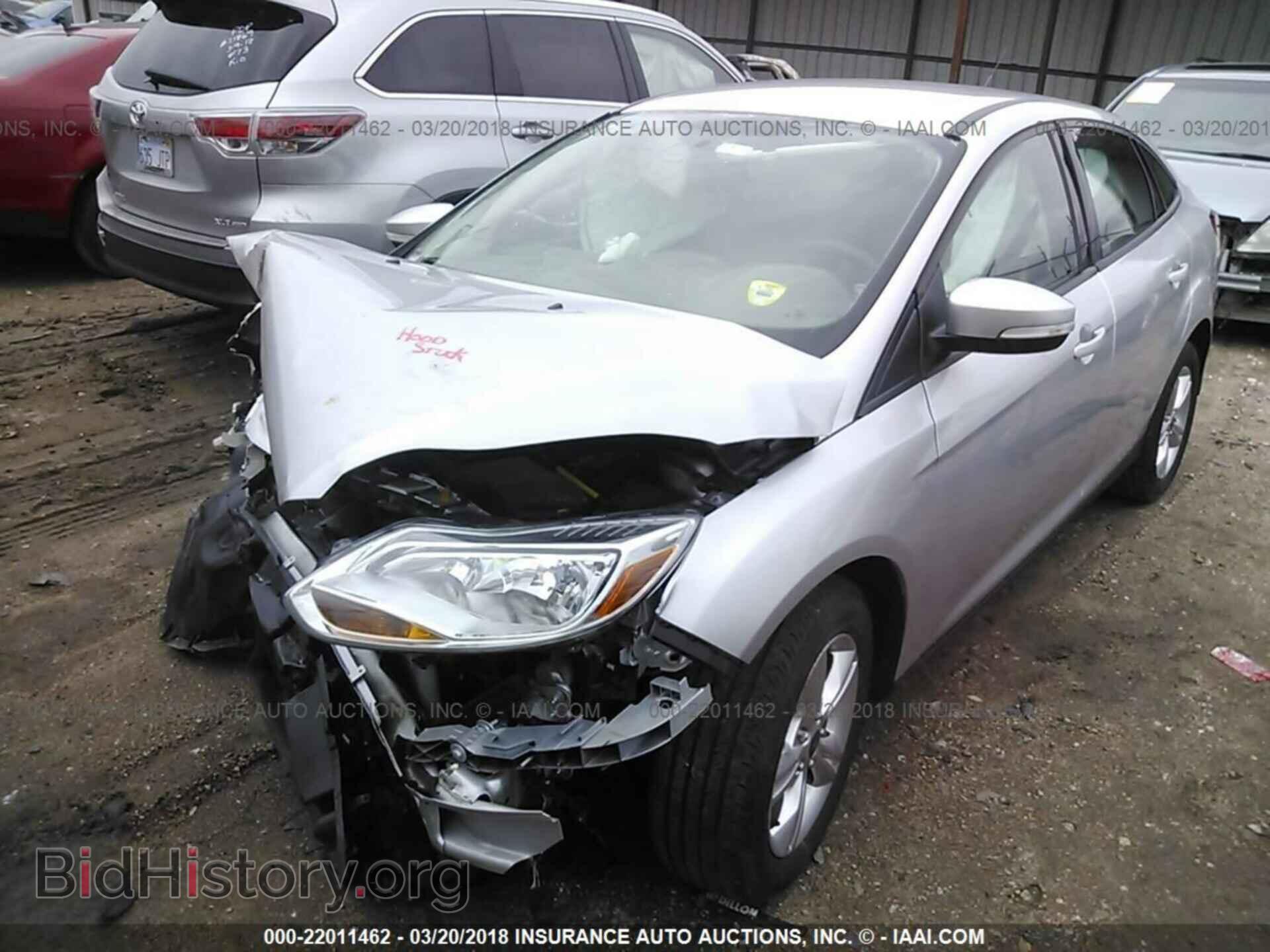 2013 Ford Focus - VIN: 1FADP3F2XDL306396 - Photo 2