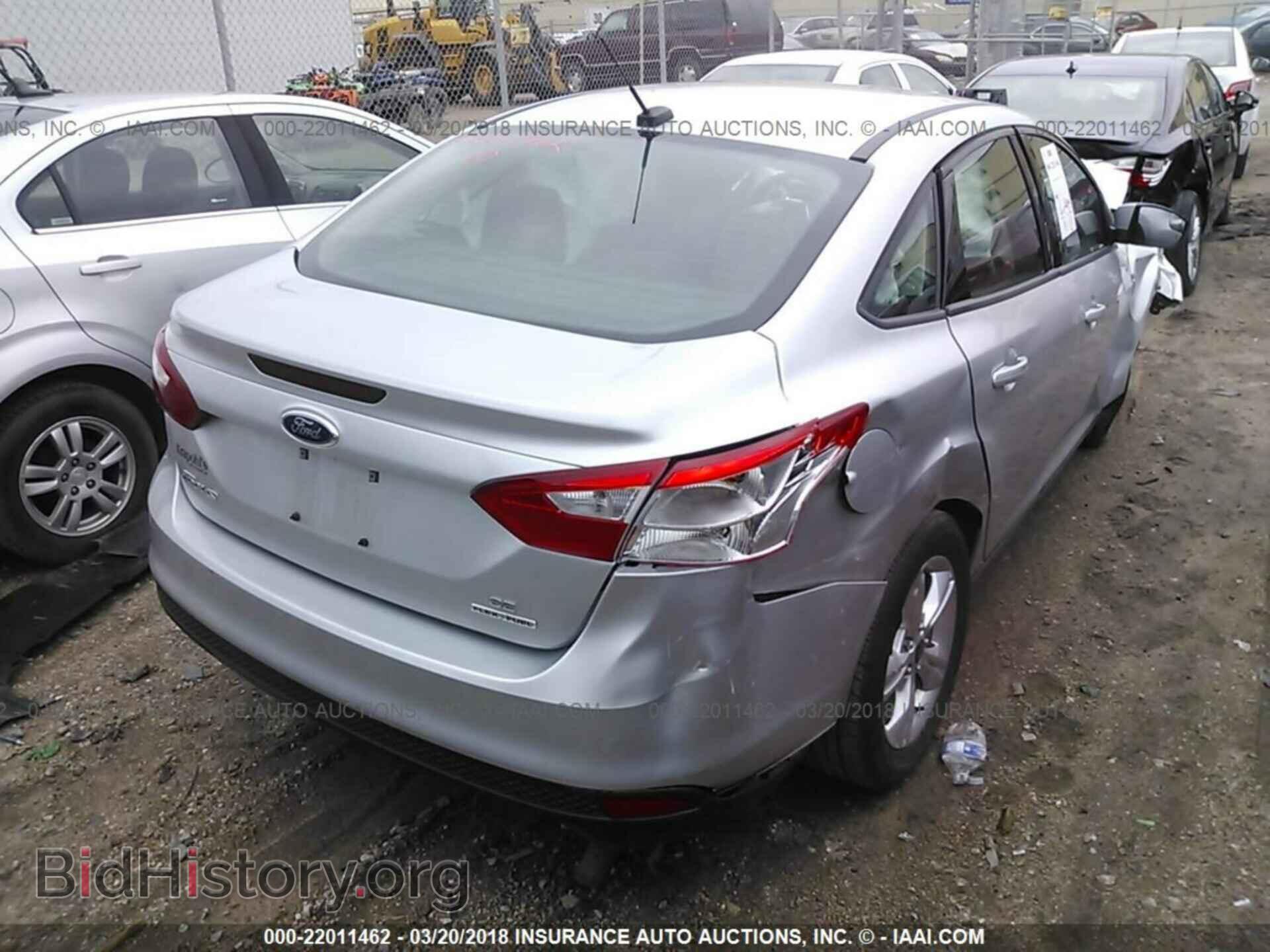 2013 Ford Focus - VIN: 1FADP3F2XDL306396 - Photo 4