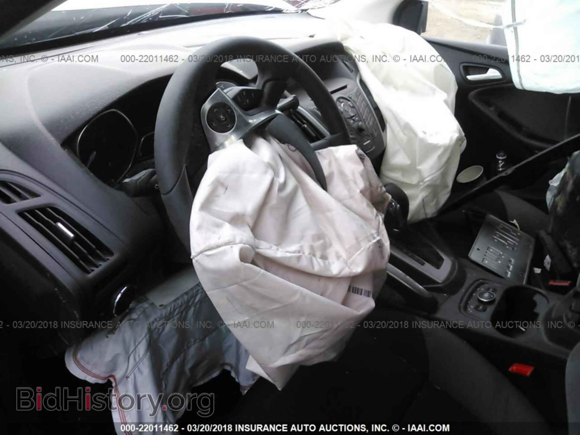 2013 Ford Focus - VIN: 1FADP3F2XDL306396 - Photo 5