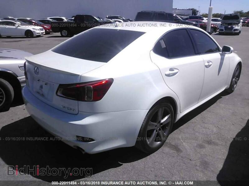2012 Lexus IS (VIN JTHBF5C20C5182435) — фото 4 из 10