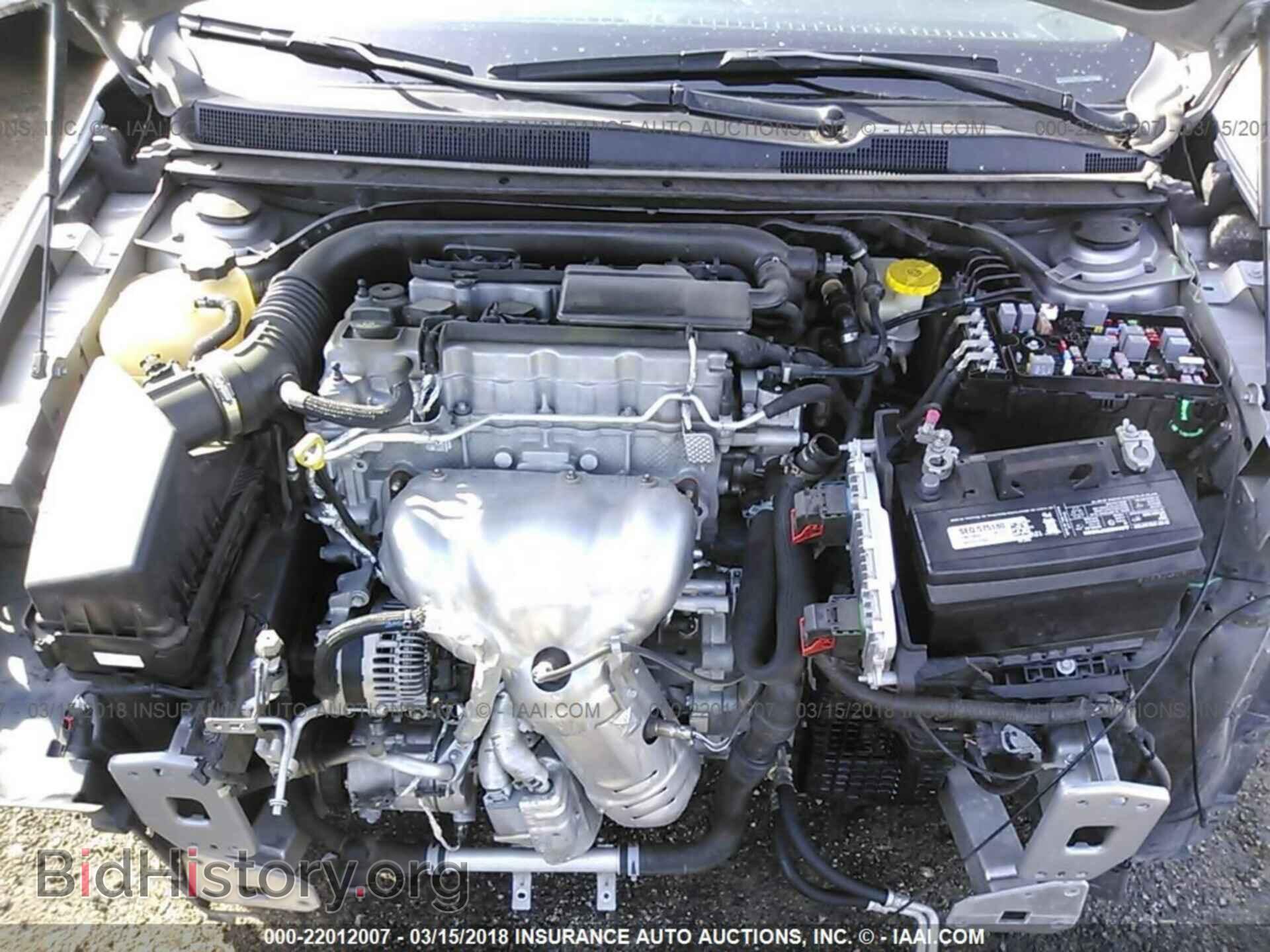 2015 Chrysler 200 - VIN: 1C3CCCAB5FN679690 - Photo 10