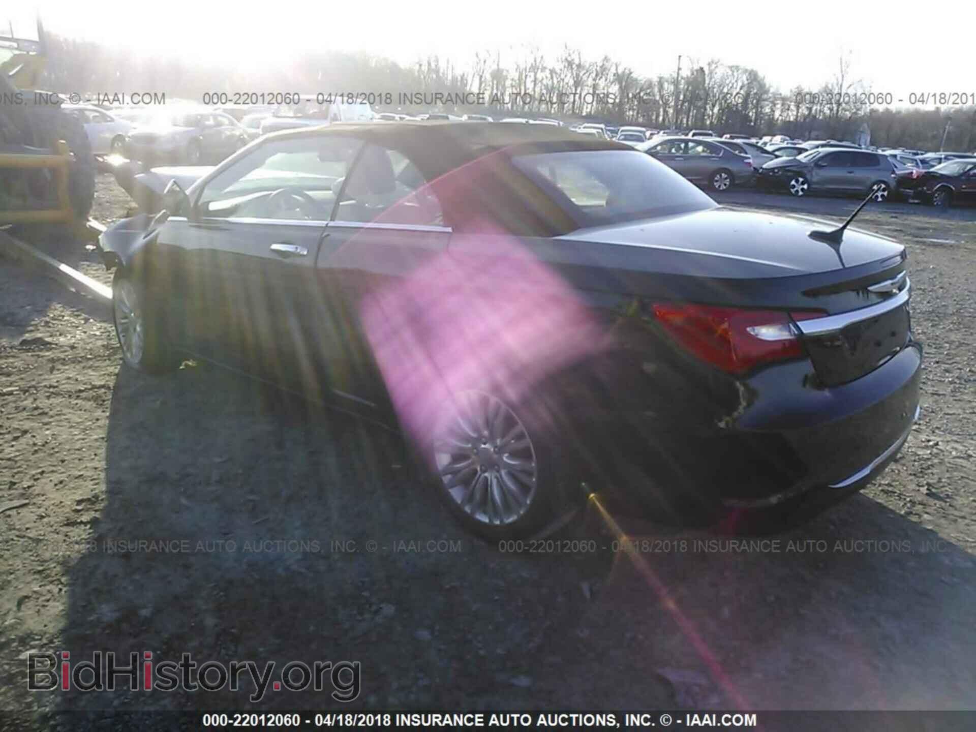 2013 Chrysler 200 - VIN: 1C3BCBFG7DN674174 - Photo 3