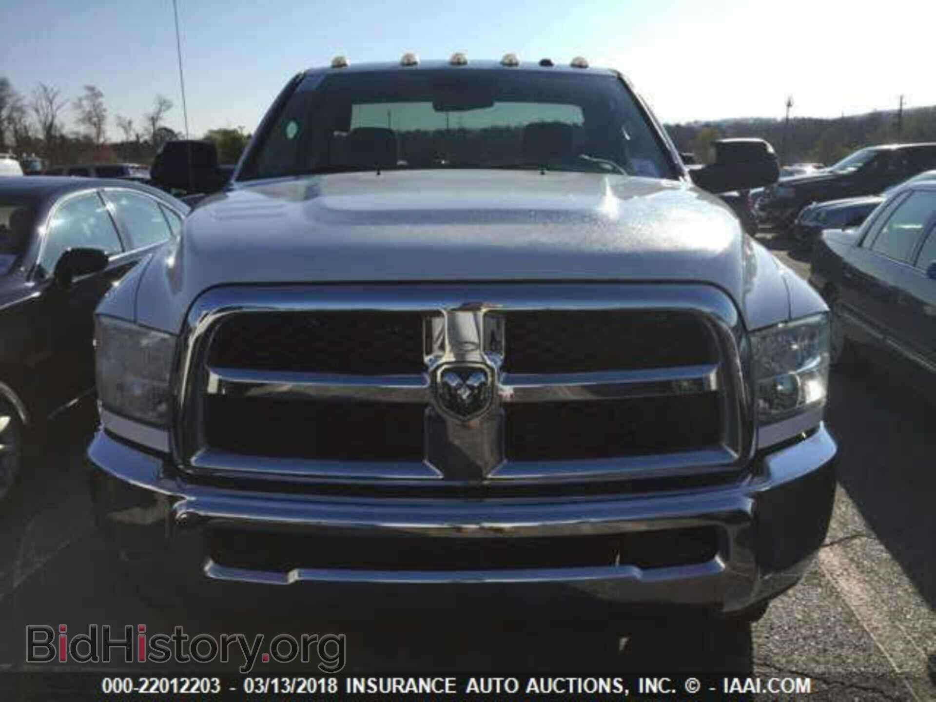 2013 Ram 3500 - VIN: 3C63RRAL2DG542001 - Photo 2