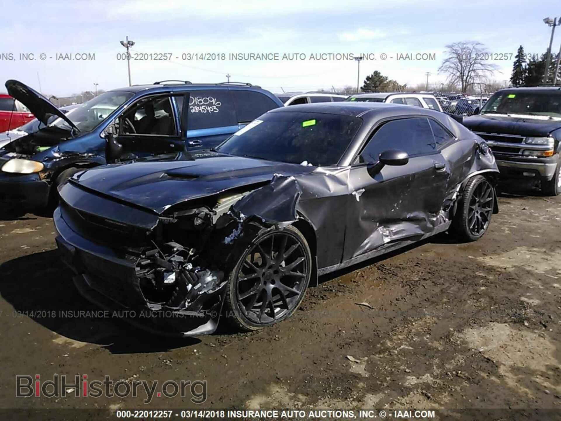 2015 Dodge Challenger - VIN: 2C3CDZAG4FH720444 - Photo 2
