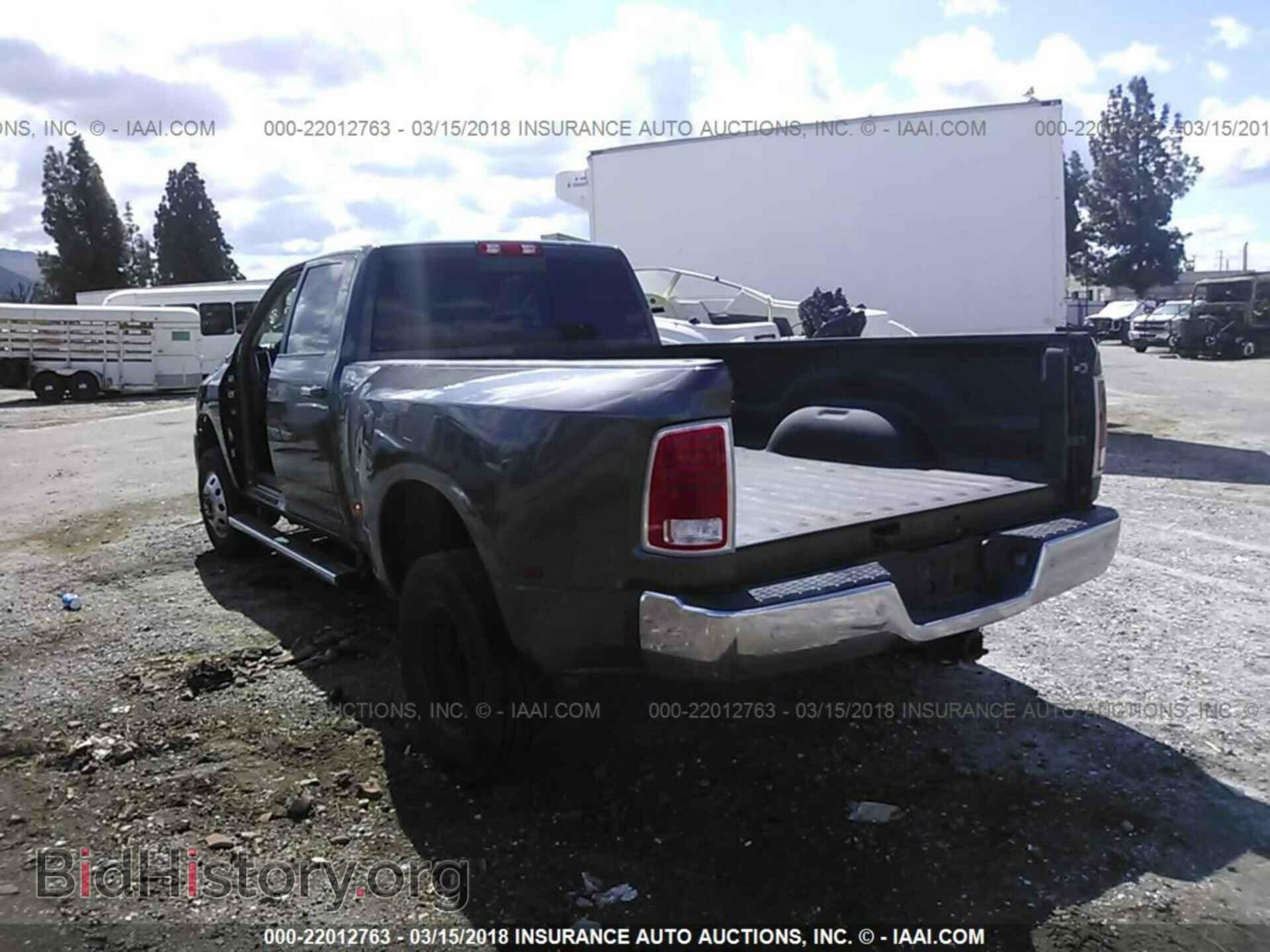 2016 Ram 3500 - VIN: 3C63RPJL7GG185522 - Photo 3