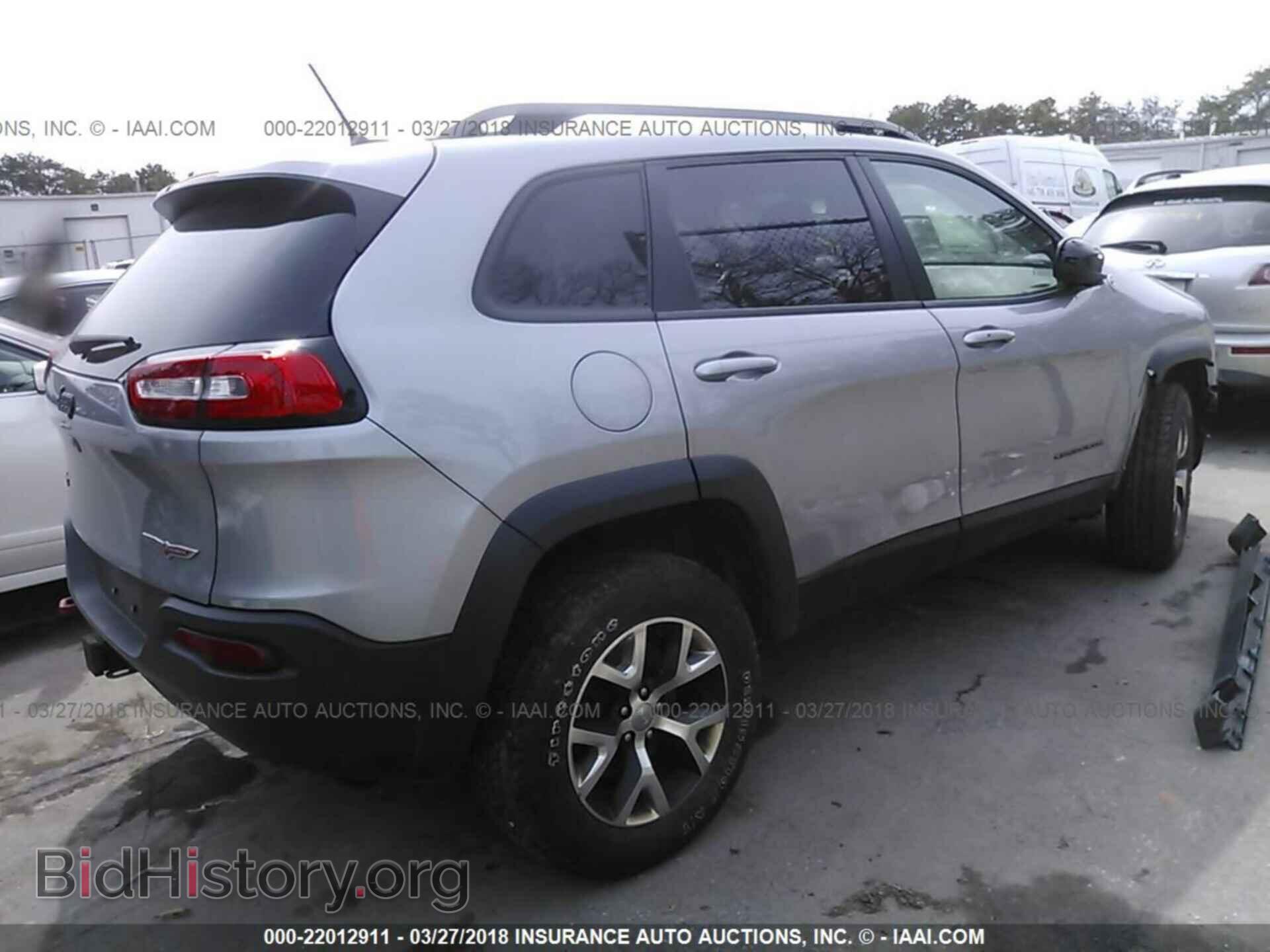 2014 Jeep Cherokee - VIN: 1C4PJMBS6EW304732 - Фото 4