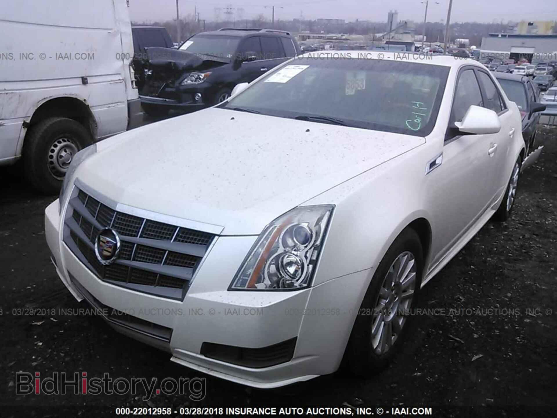 2011 Cadillac Cts - VIN: 1G6DE5EY5B0170956 - Фото 2