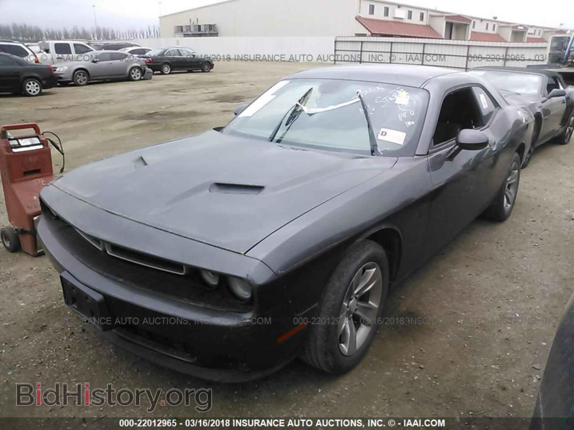 2015 Dodge Challenger - VIN: 2C3CDZAG0FH739766 - Фото 2