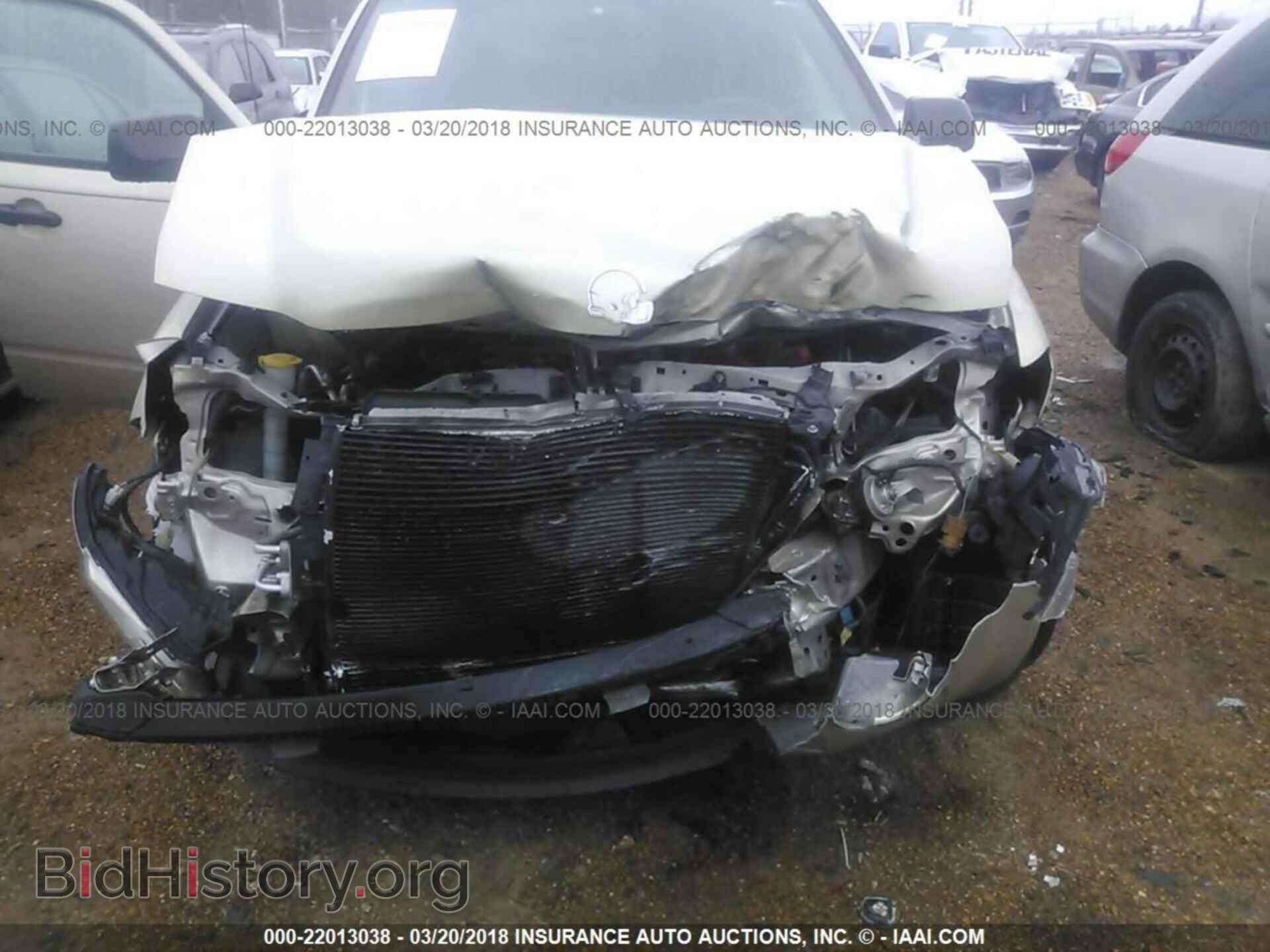 2011 Ford Escape - VIN: 1FMCU0D78BKB85636 - Photo 6