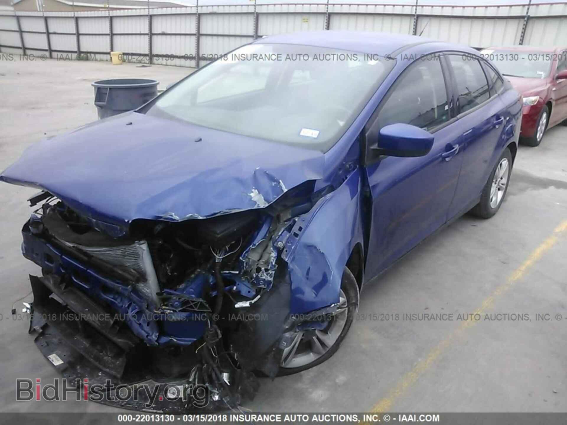 2012 Ford Focus - VIN: 1FAHP3F23CL320429 - Photo 2