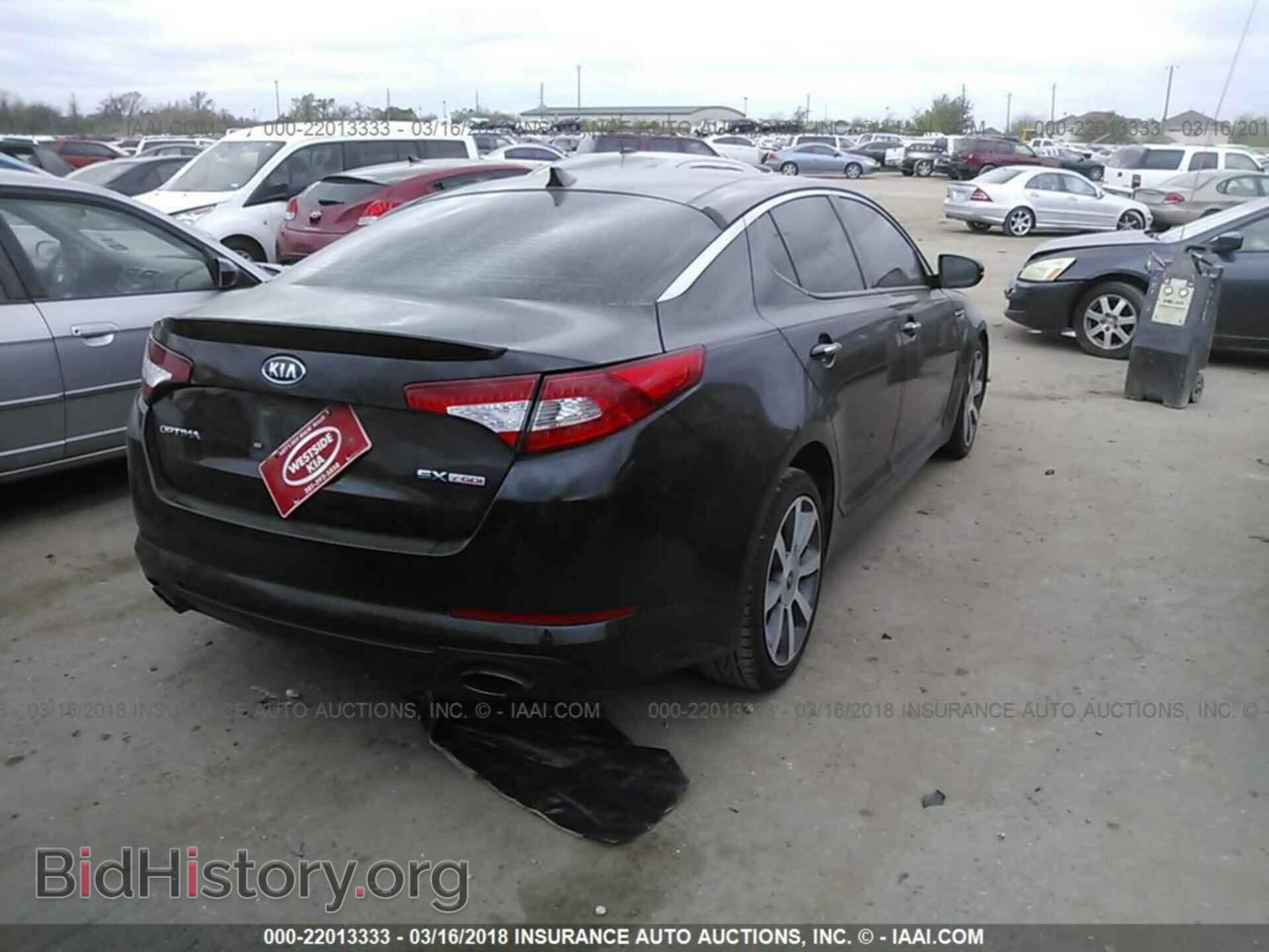 2012 Kia Optima - VIN: 5XXGR4A62CG001961 - Фото 4