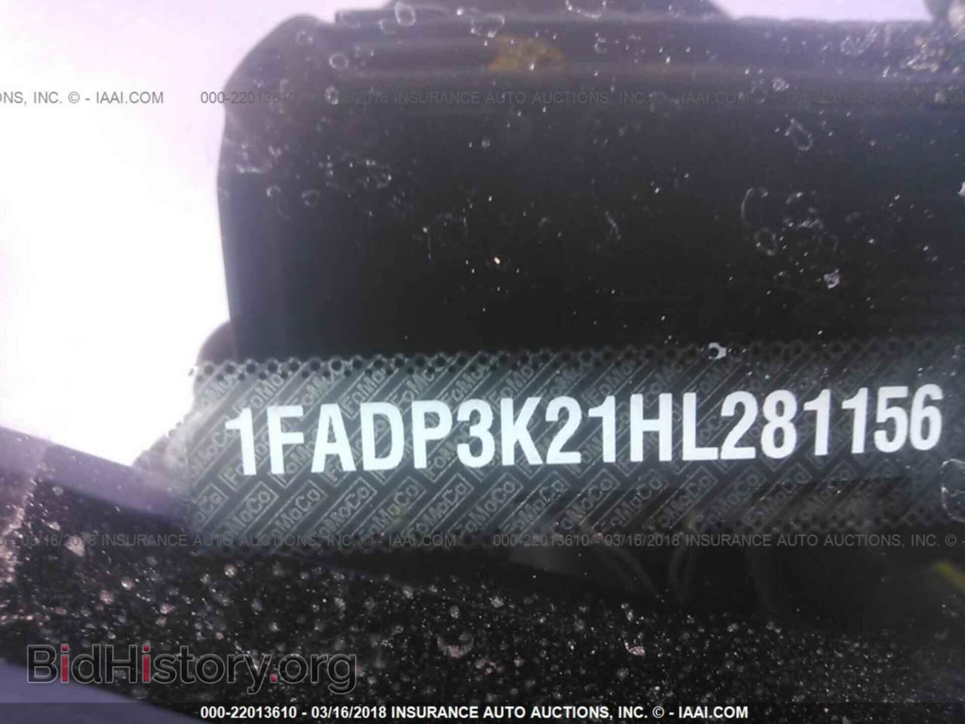 2017 Ford Focus - VIN: 1FADP3K21HL281156 - Photo 9