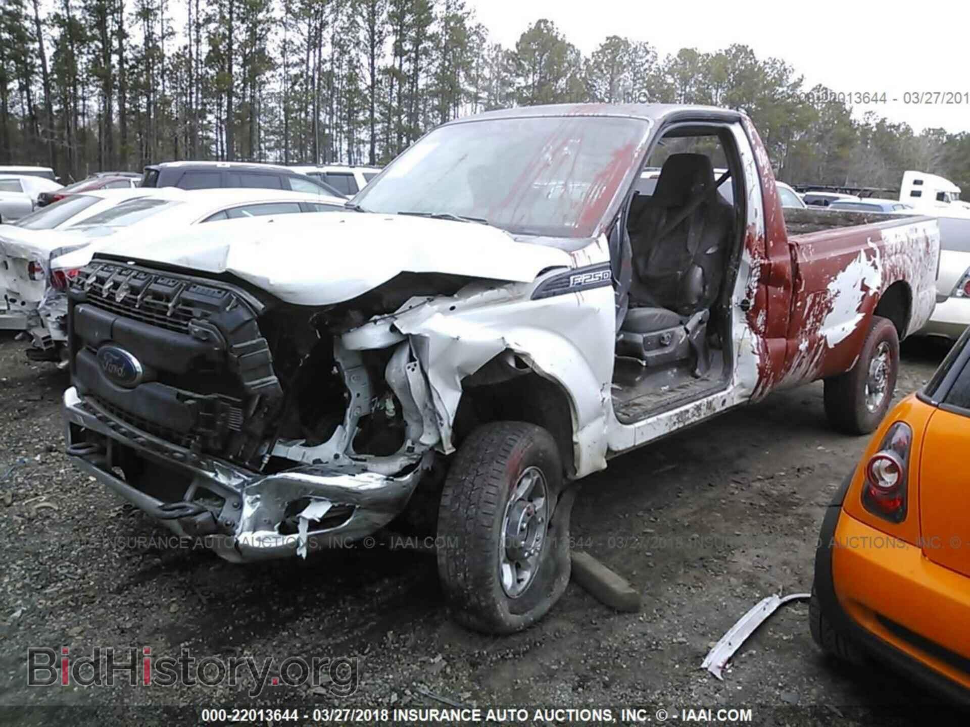 2016 Ford F250 - VIN: 1FTBF2B61GEA10151 - Фото 2
