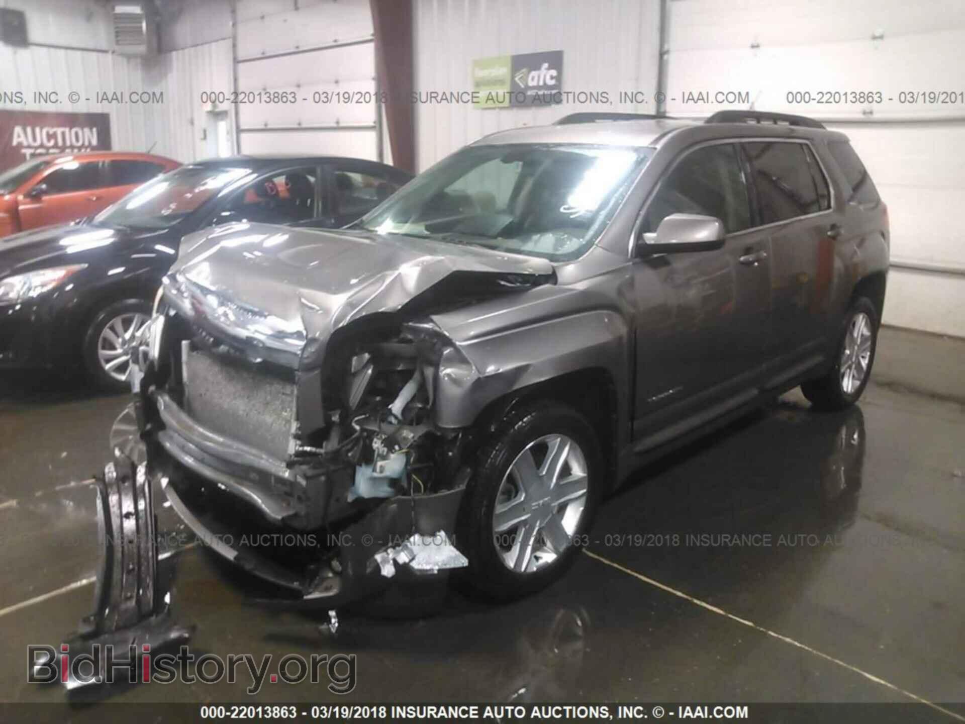 2011 Gmc Terrain - VIN: 2CTFLVEC2B6367529 - Photo 2