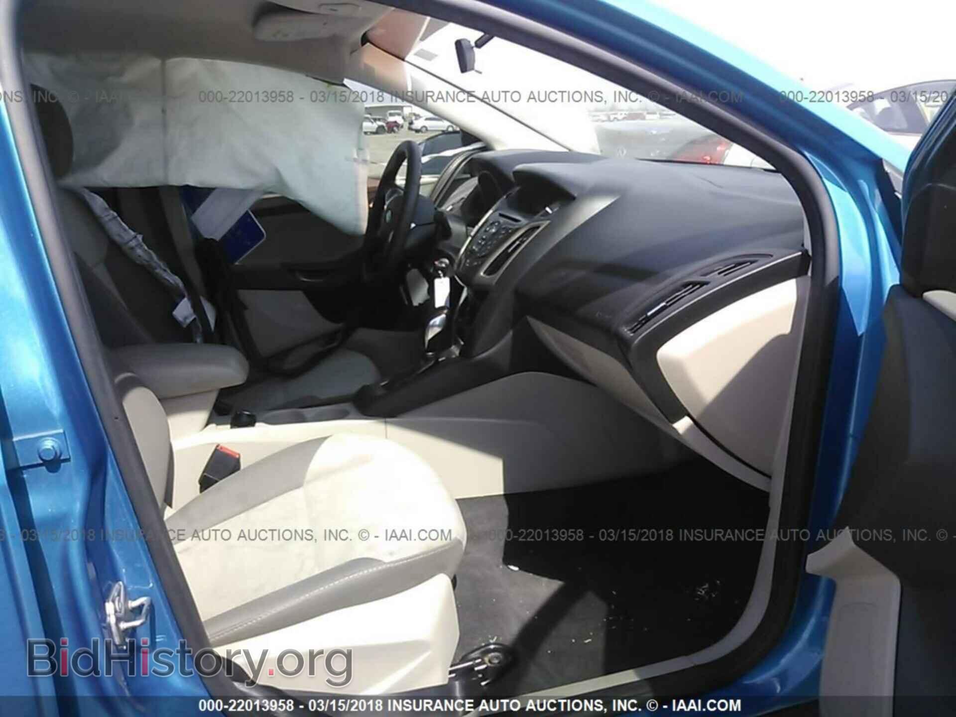 2013 Ford Focus - VIN: 1FADP3F20DL307203 - Photo 5