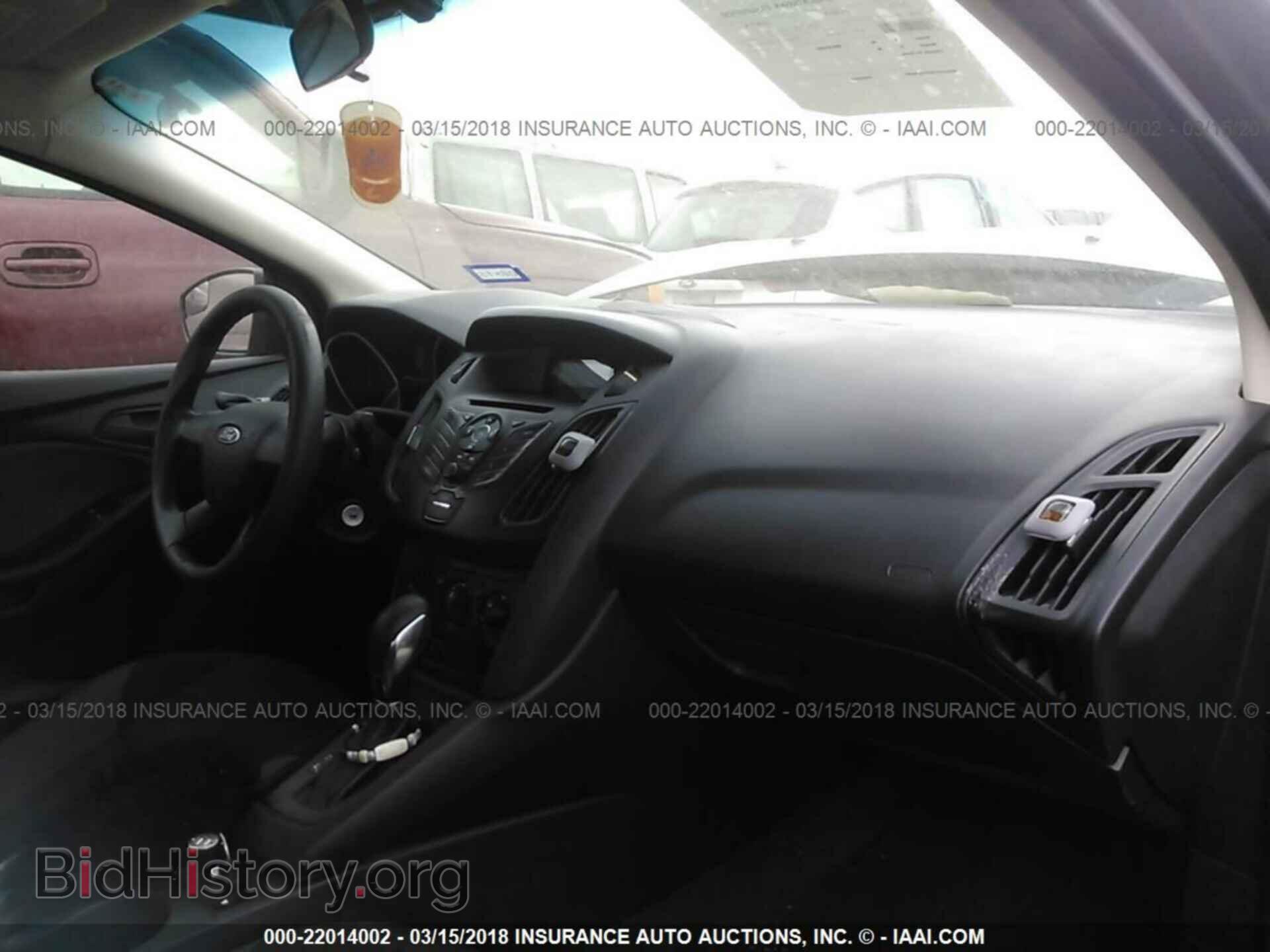 2012 Ford Focus - VIN: 1FAHP3E23CL167360 - Photo 5