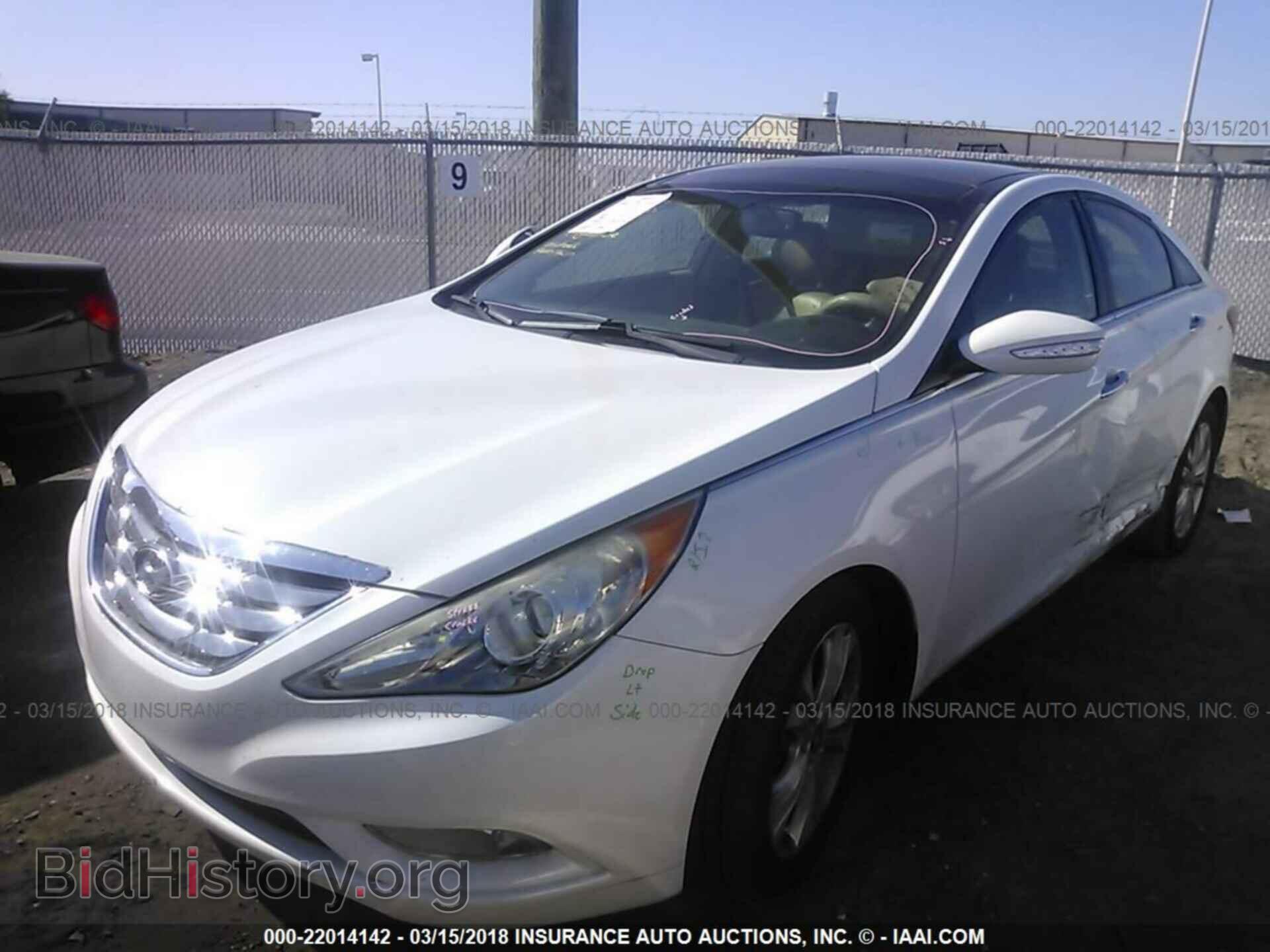 2012 Hyundai Sonata - VIN: 5NPEC4AC7CH339231 - Фото 2