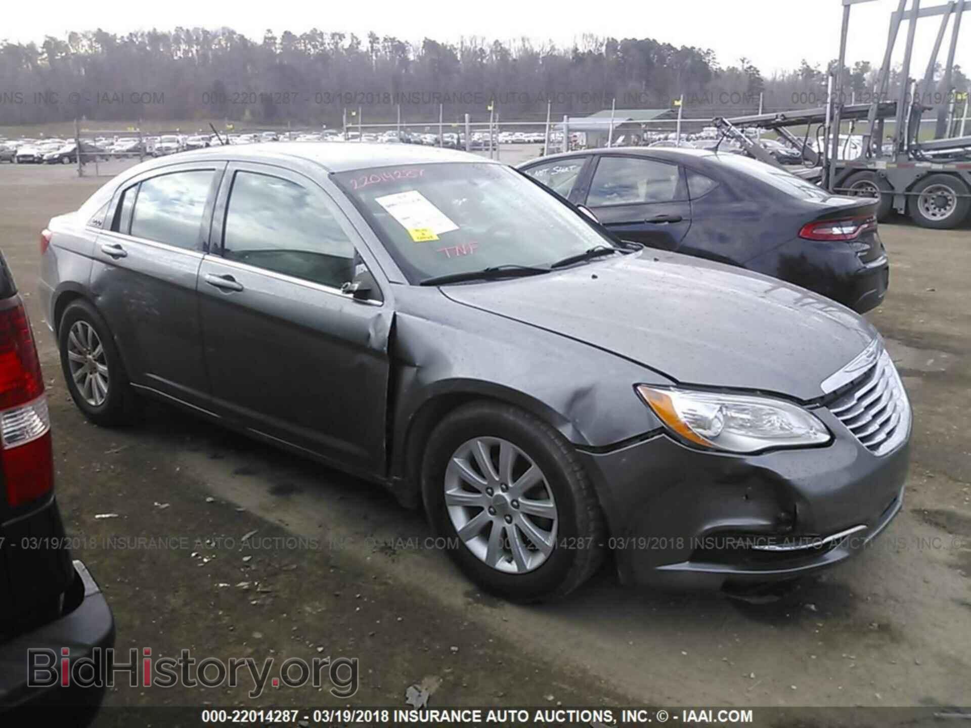 Фотография 1C3CCBBG6CN250252 - Chrysler 200 2012