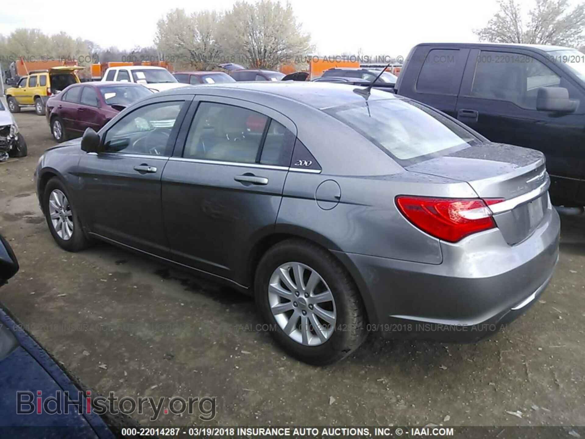 2012 Chrysler 200 - VIN: 1C3CCBBG6CN250252 - Photo 3