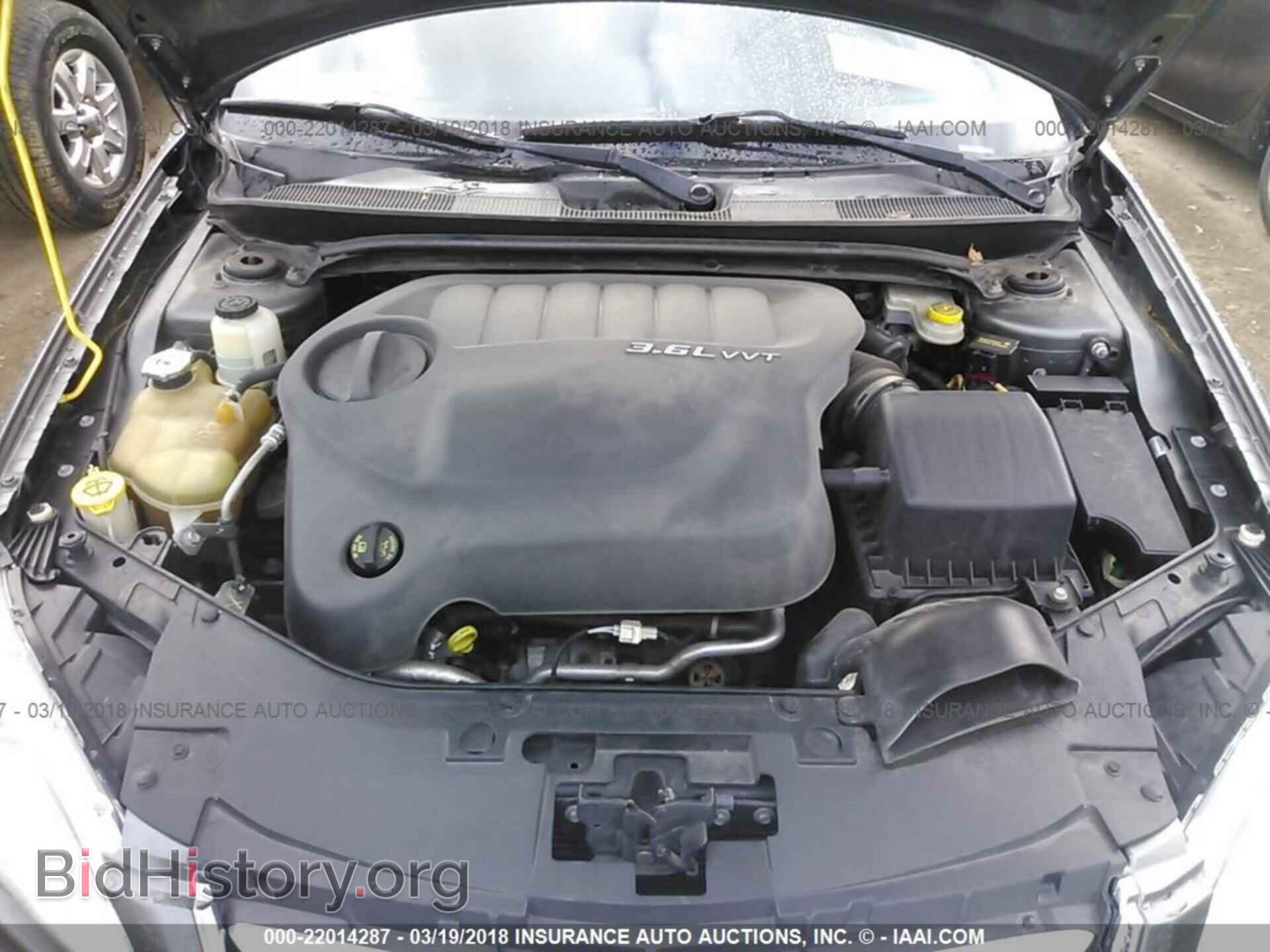 2012 Chrysler 200 - VIN: 1C3CCBBG6CN250252 - Photo 10