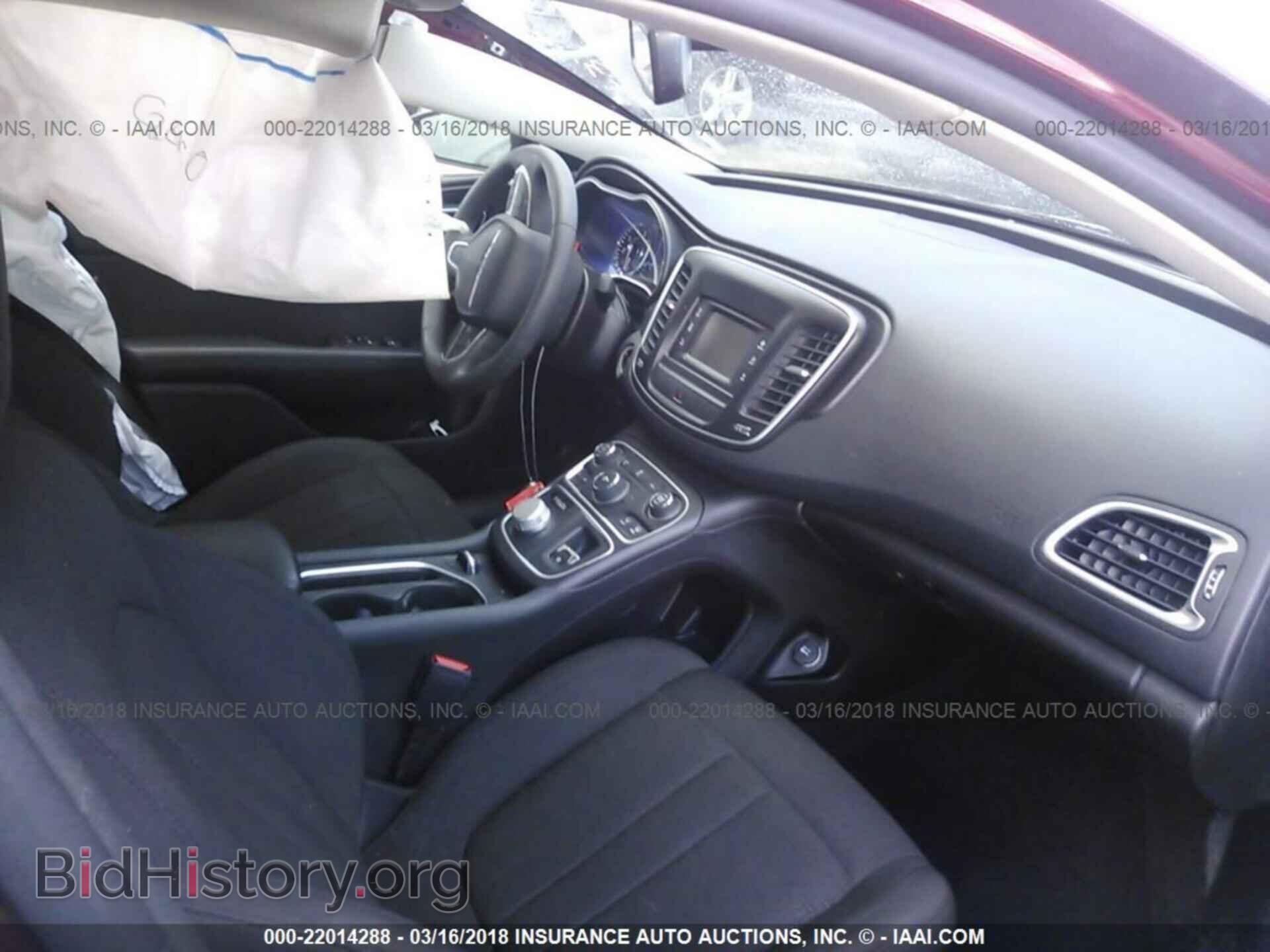 2015 Chrysler 200 - VIN: 1C3CCCAB9FN711024 - Photo 5