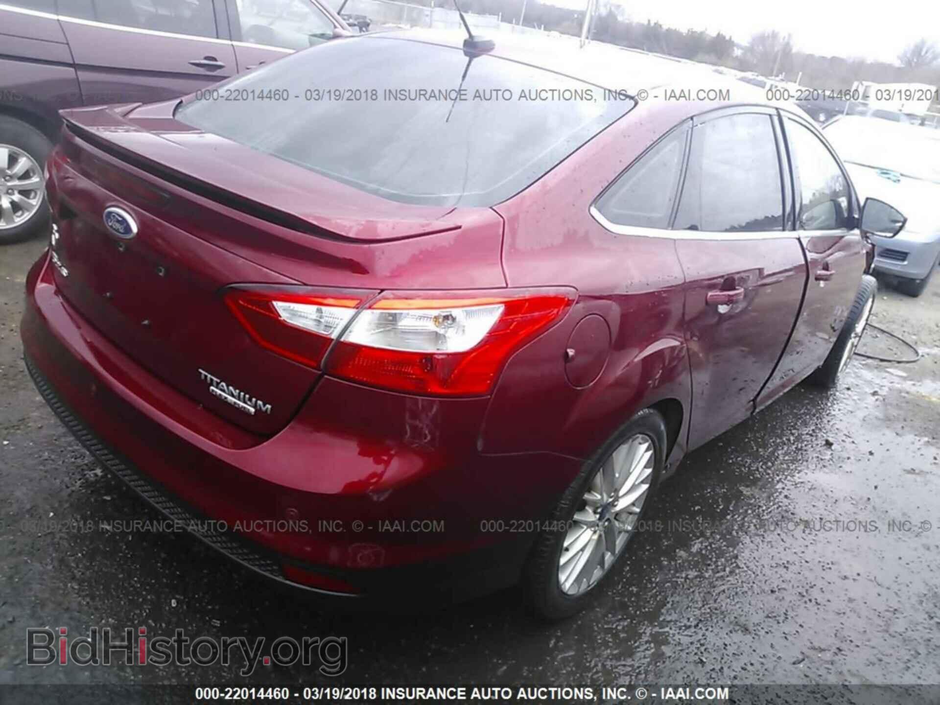 2014 Ford Focus - VIN: 1FADP3J26EL228014 - Photo 4