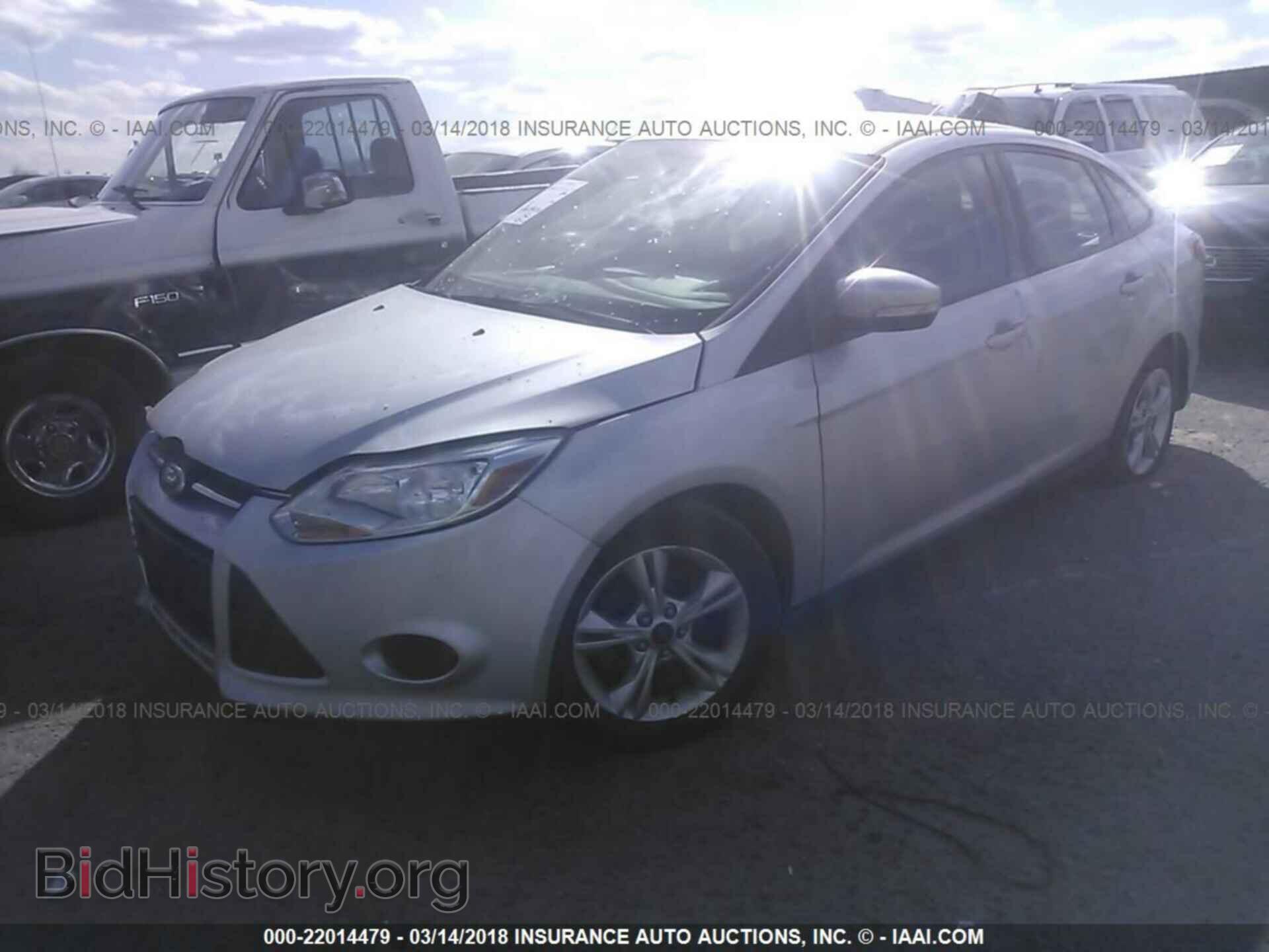2013 Ford Focus - VIN: 1FADP3F28DL343379 - Фото 2