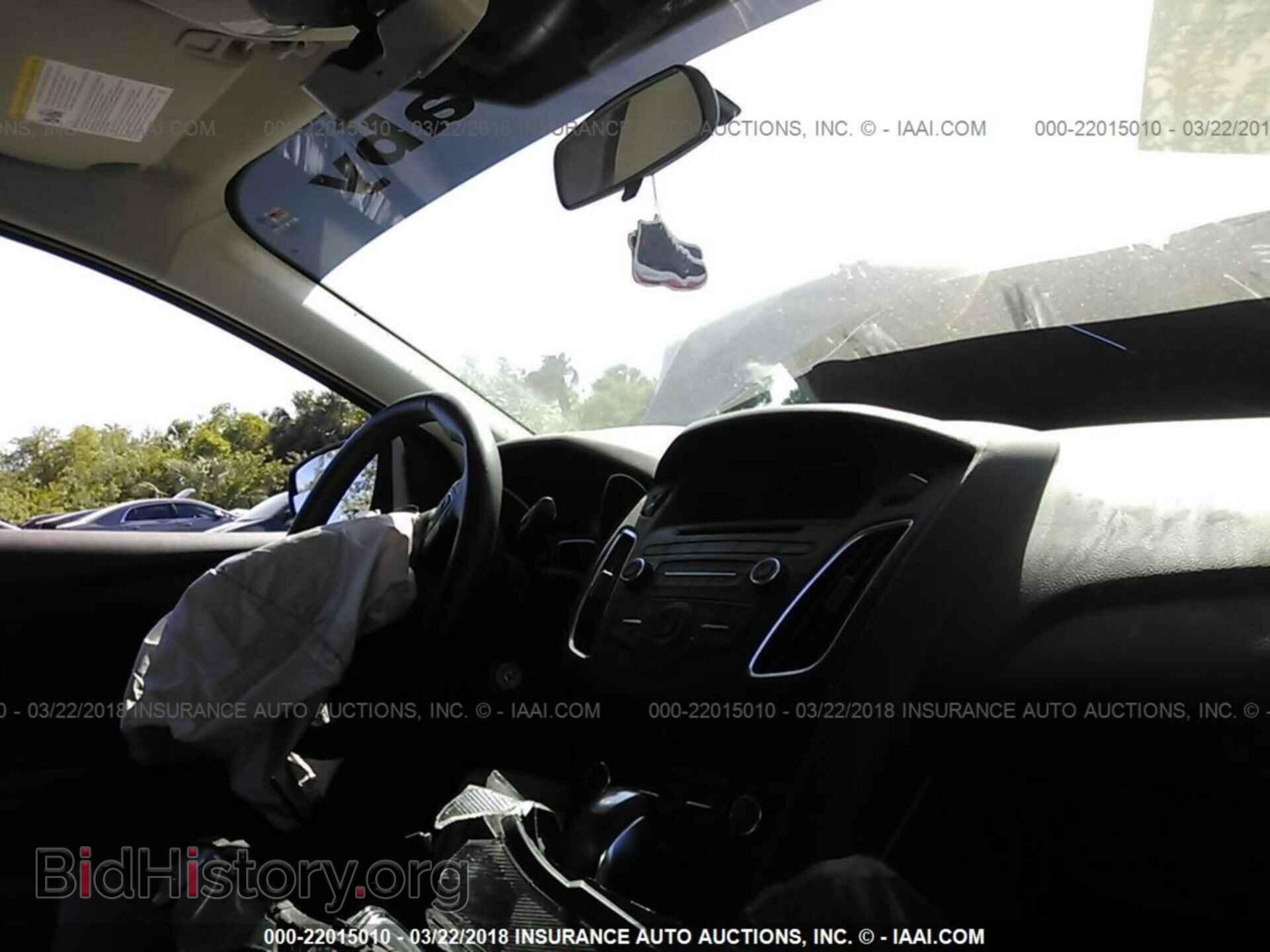 2016 Ford Focus - VIN: 1FADP3F22GL294071 - Фото 5
