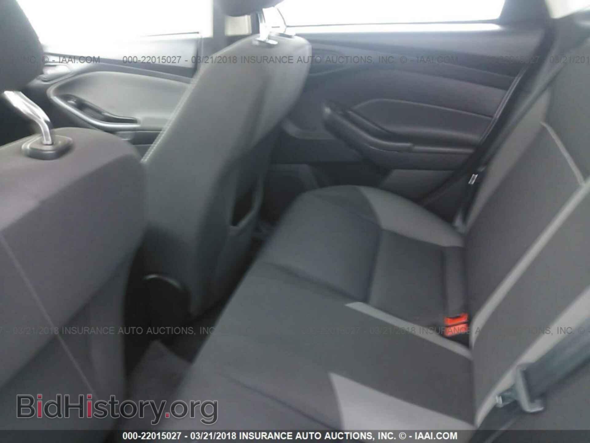 2012 Ford Focus - VIN: 1FAHP3F27CL115955 - Photo 8