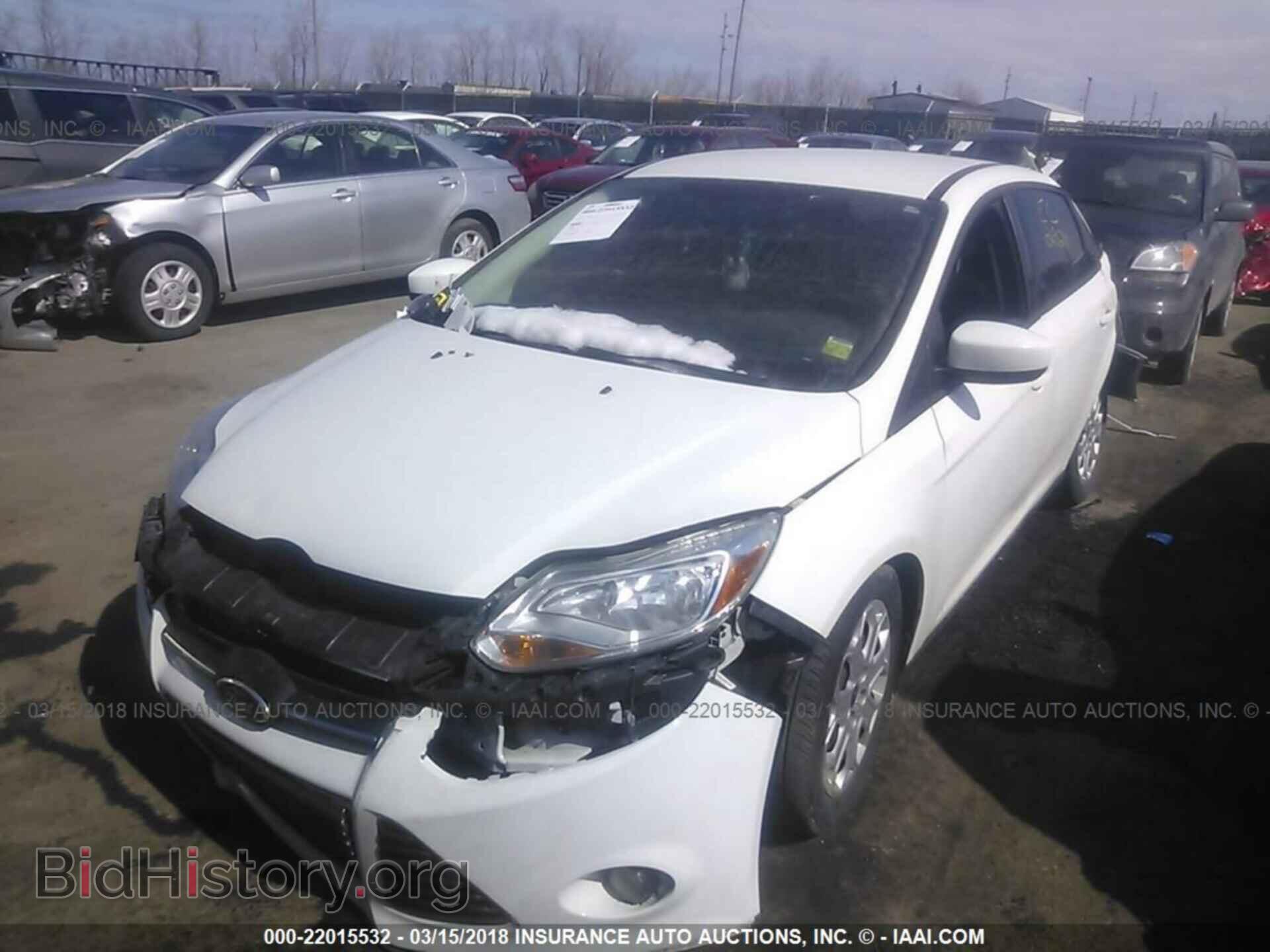 2012 Ford Focus - VIN: 1FAHP3F2XCL458131 - Фото 2