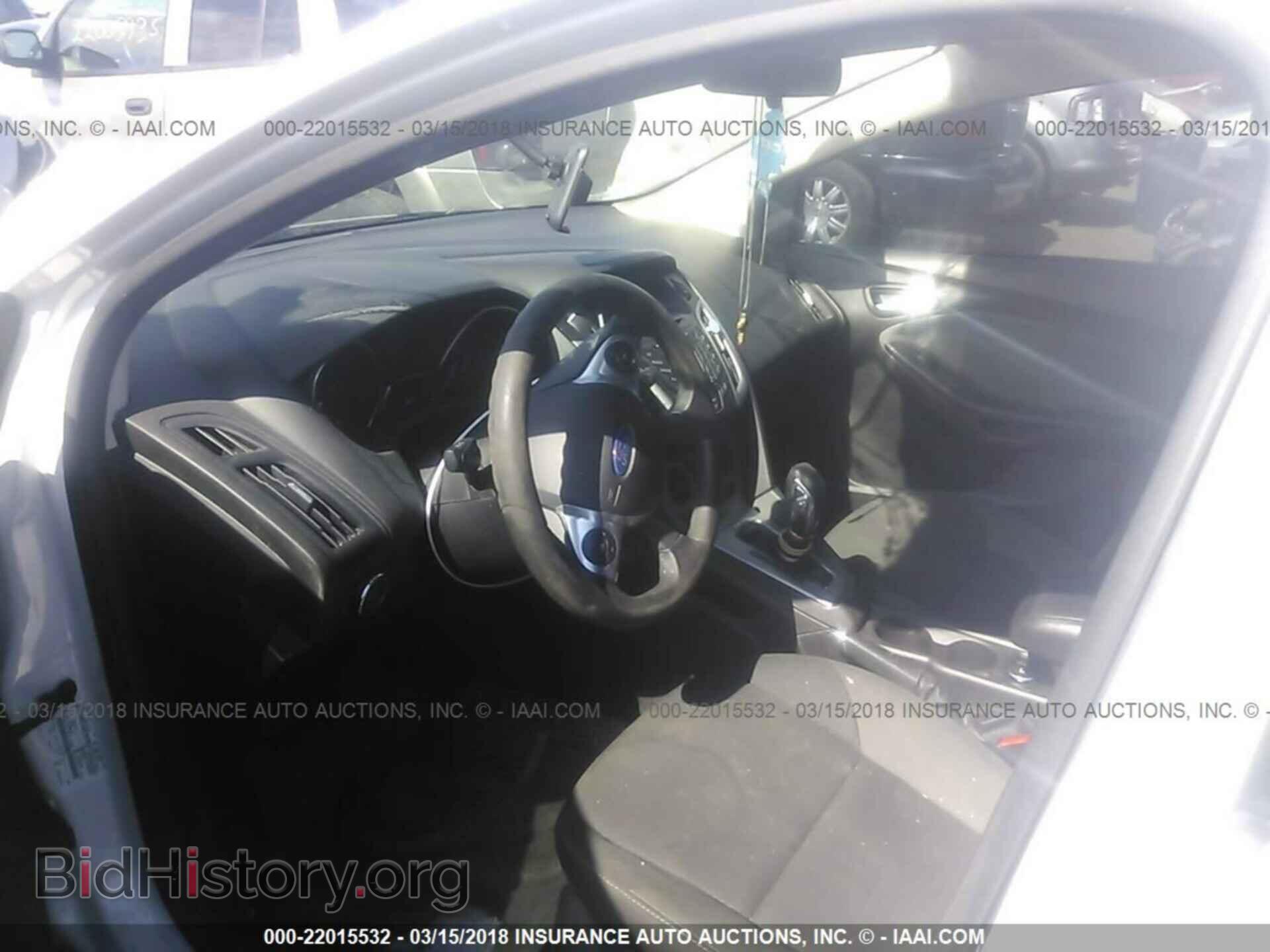 2012 Ford Focus - VIN: 1FAHP3F2XCL458131 - Фото 5