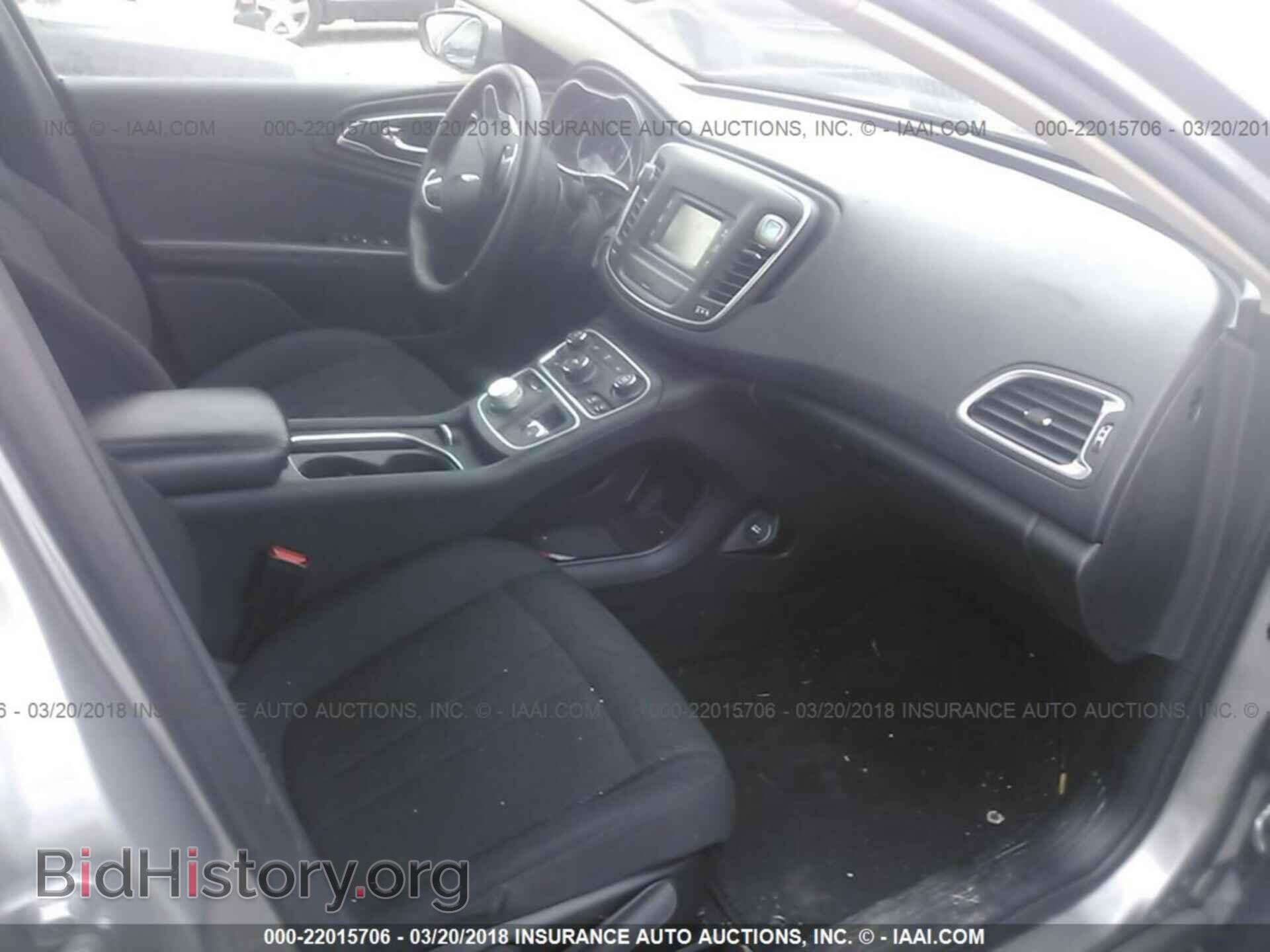 2015 Chrysler 200 - VIN: 1C3CCCABXFN534600 - Photo 5