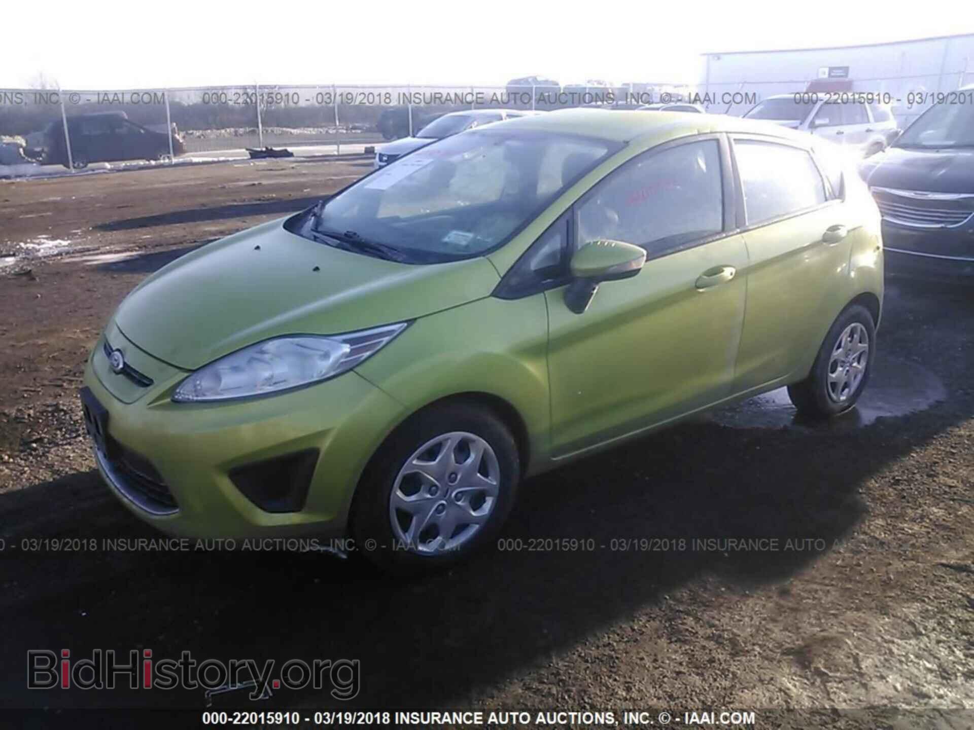 2013 Ford Fiesta - VIN: 3FADP4EJ1DM184458 - Фото 2
