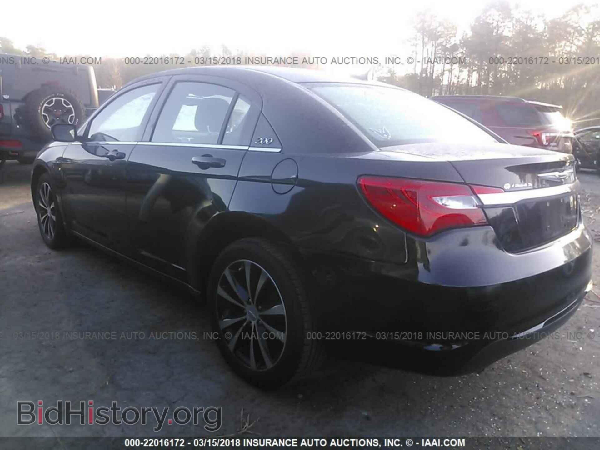 2012 Chrysler 200 - VIN: 1C3CCBBG1CN250076 - Photo 3