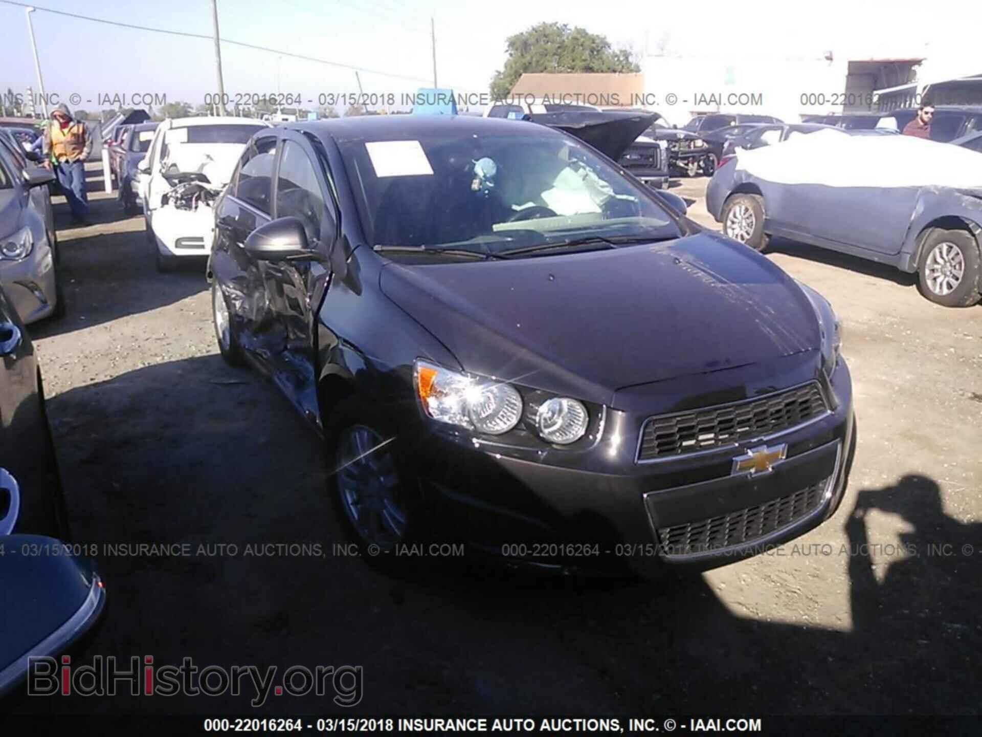 Фотография 1G1JC5SH5F4165855 - Chevrolet Sonic 2015