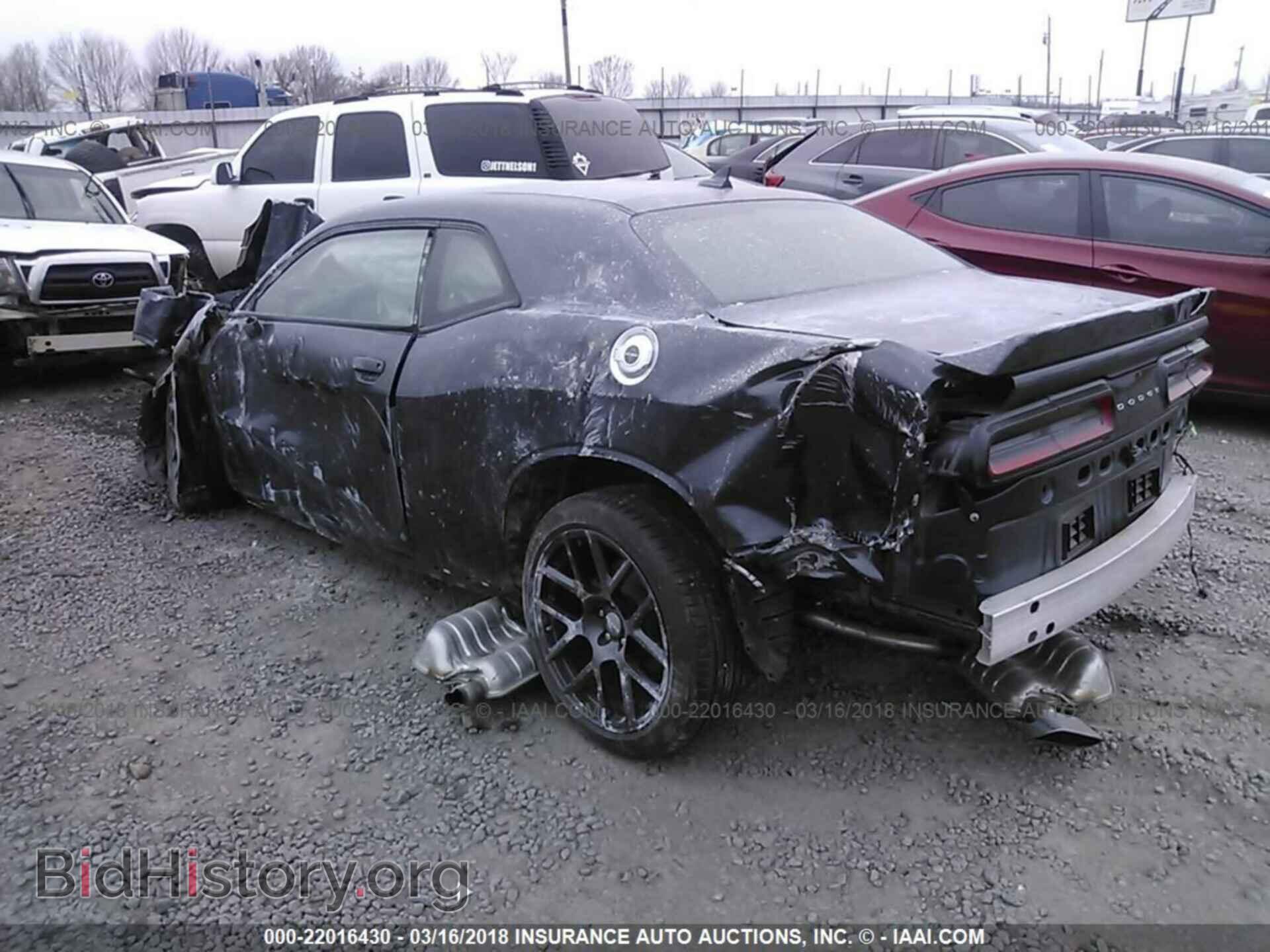 2016 Dodge Challenger - VIN: 2C3CDZBT6GH240418 - Photo 3