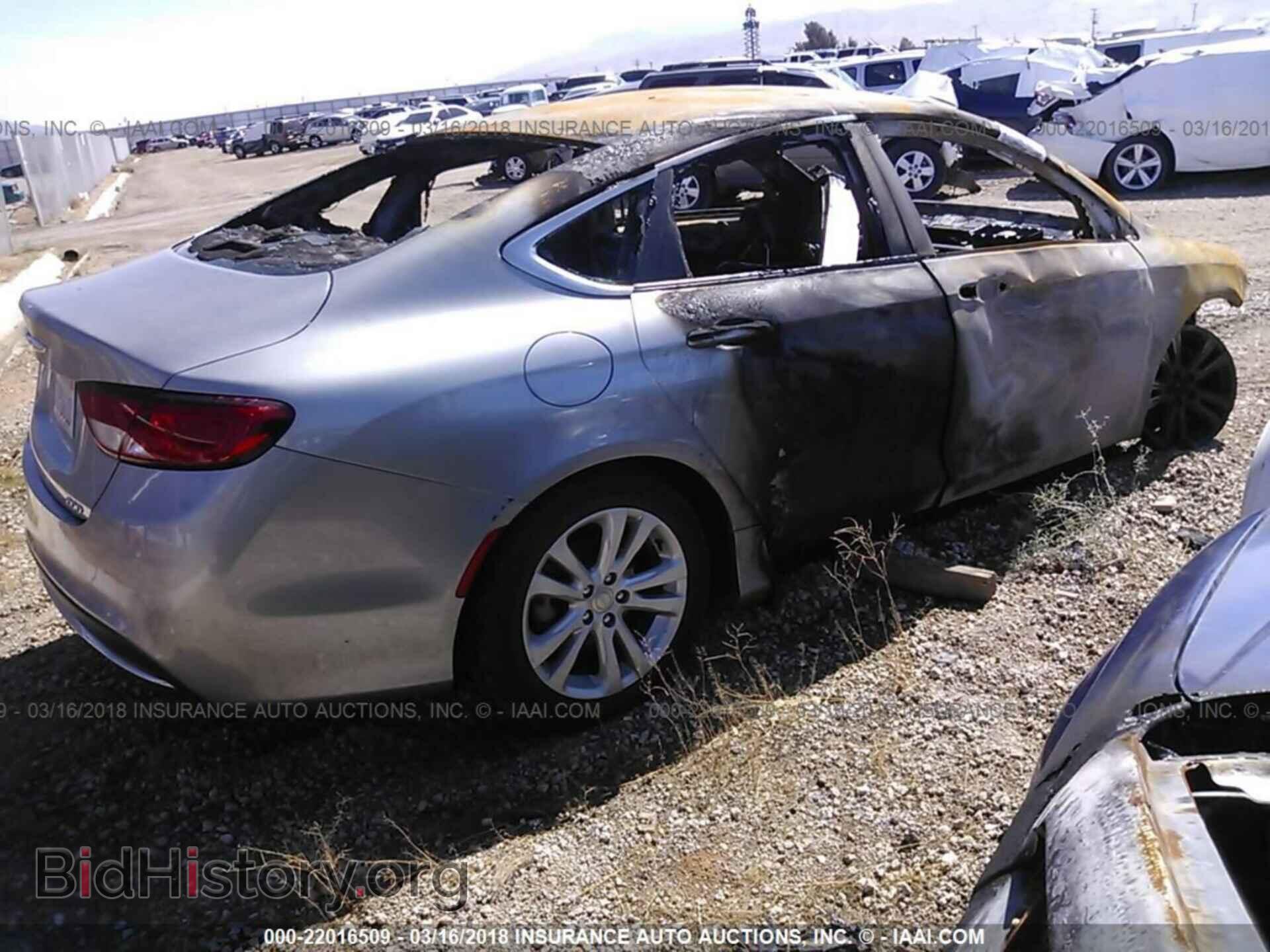 2015 CHRYSLER 200 - VIN: 1C3CCCABXFN680429 - Photo 4