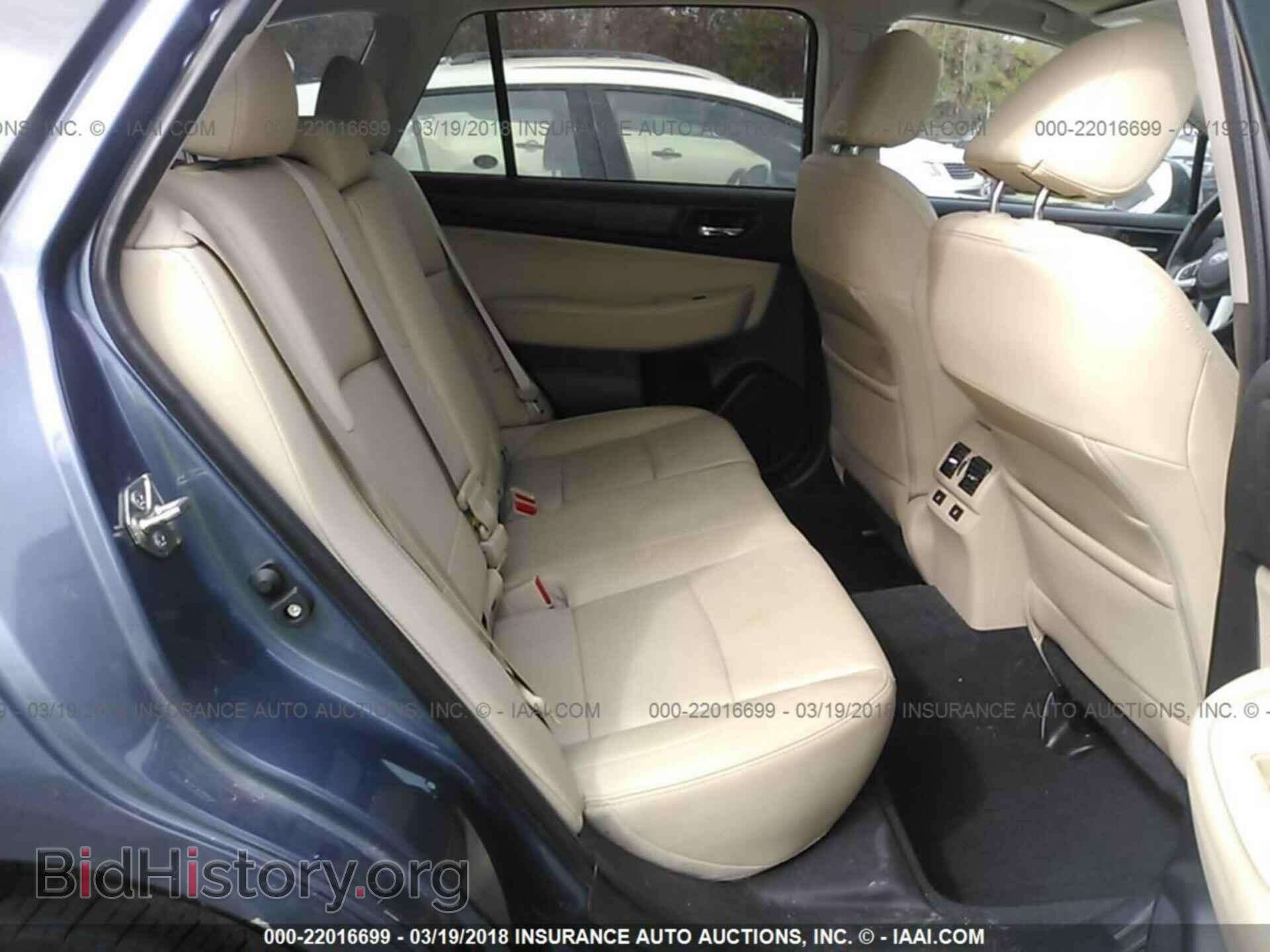 2016 Subaru Outback - VIN: 4S4BSENC3G3260643 - Photo 8