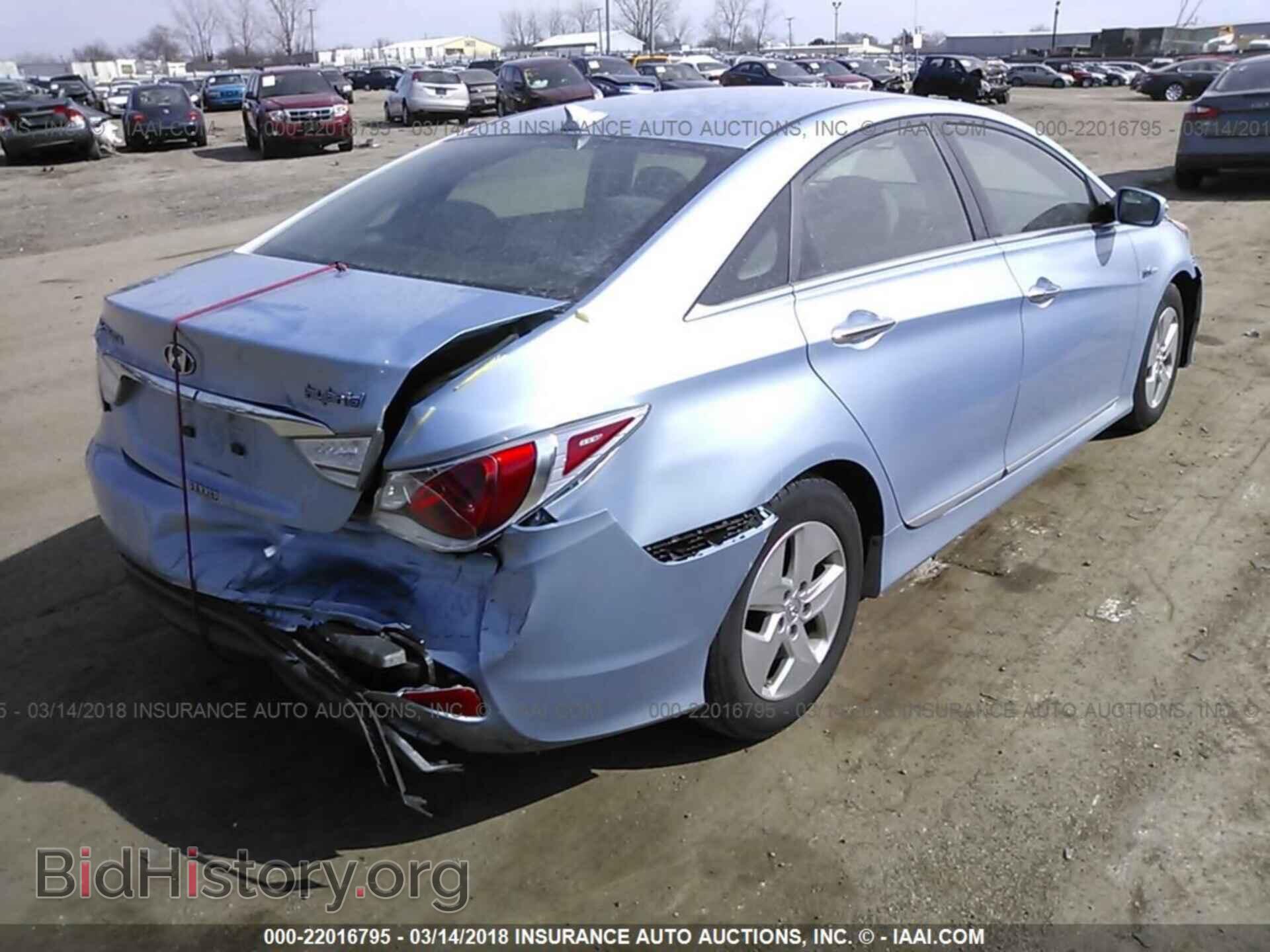 2012 Hyundai Sonata - VIN: KMHEC4A43CA046454 - Фото 4