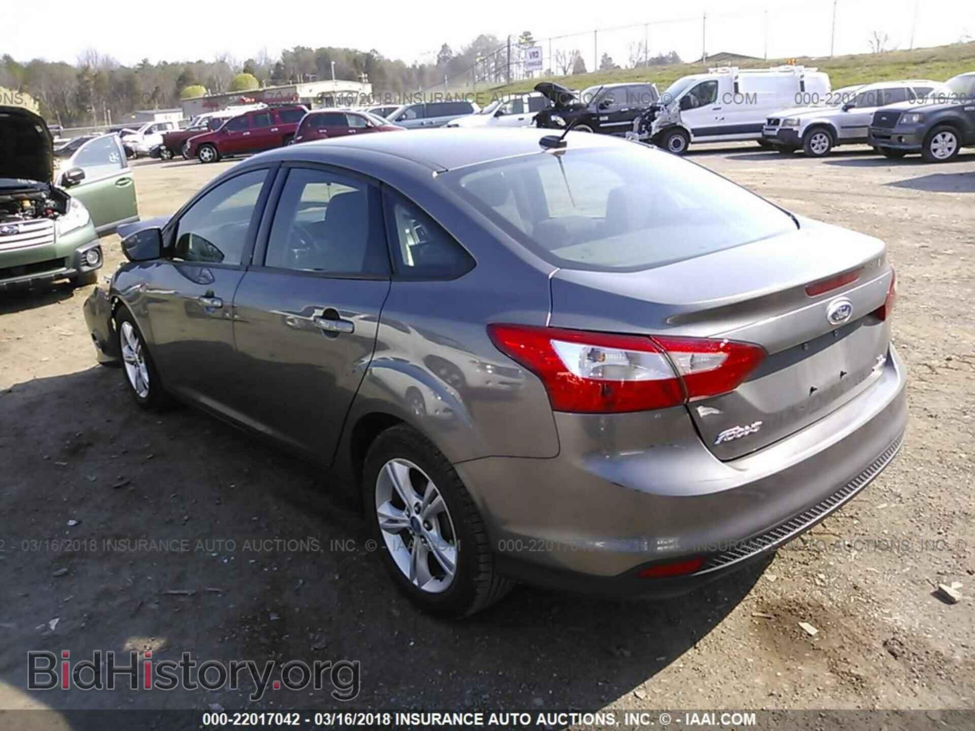 2013 Ford Focus - VIN: 1FADP3F22DL233914 - Фото 3