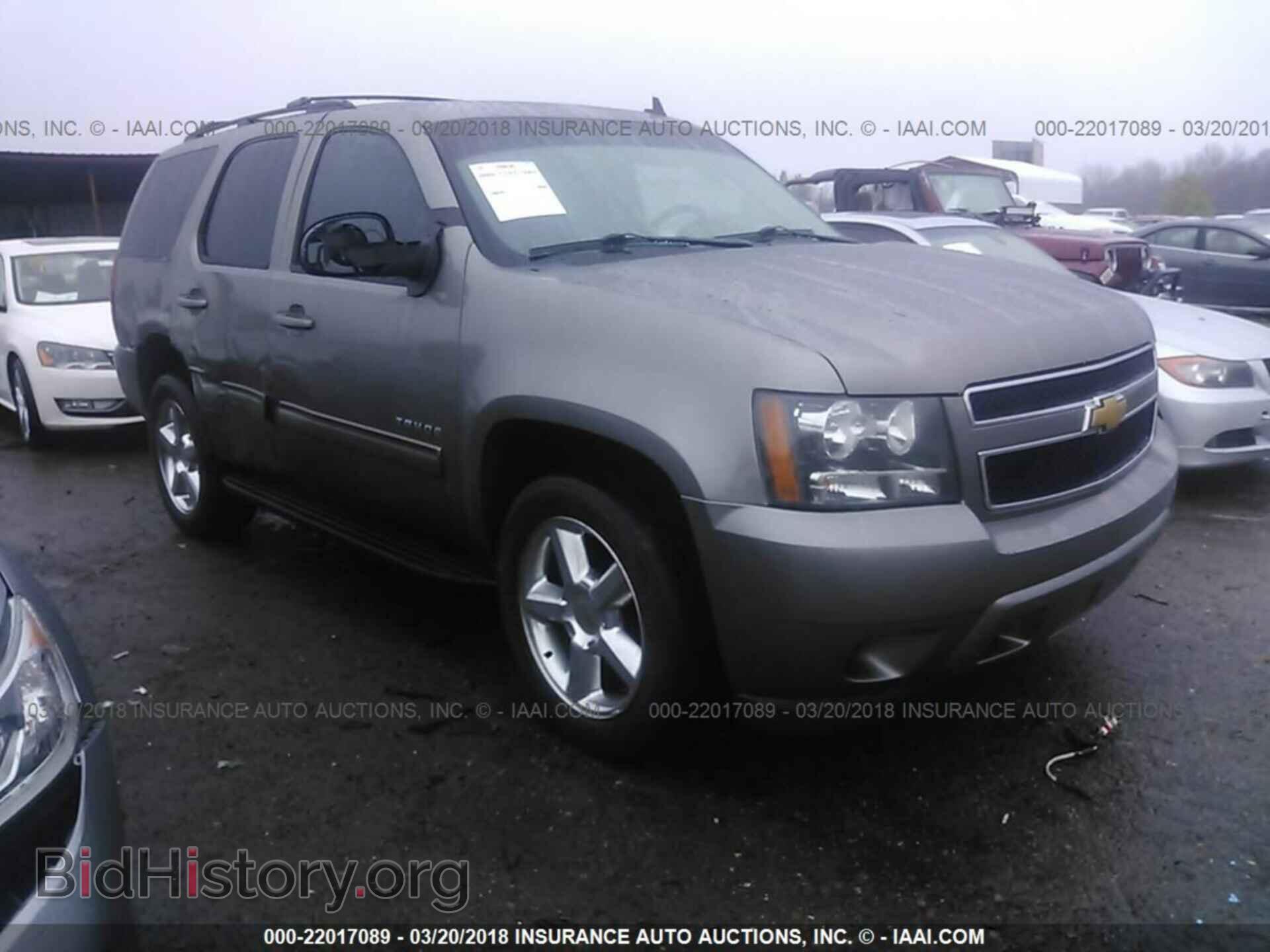 Фотография 1GNSCAE05CR265731 - Chevrolet Tahoe 2012