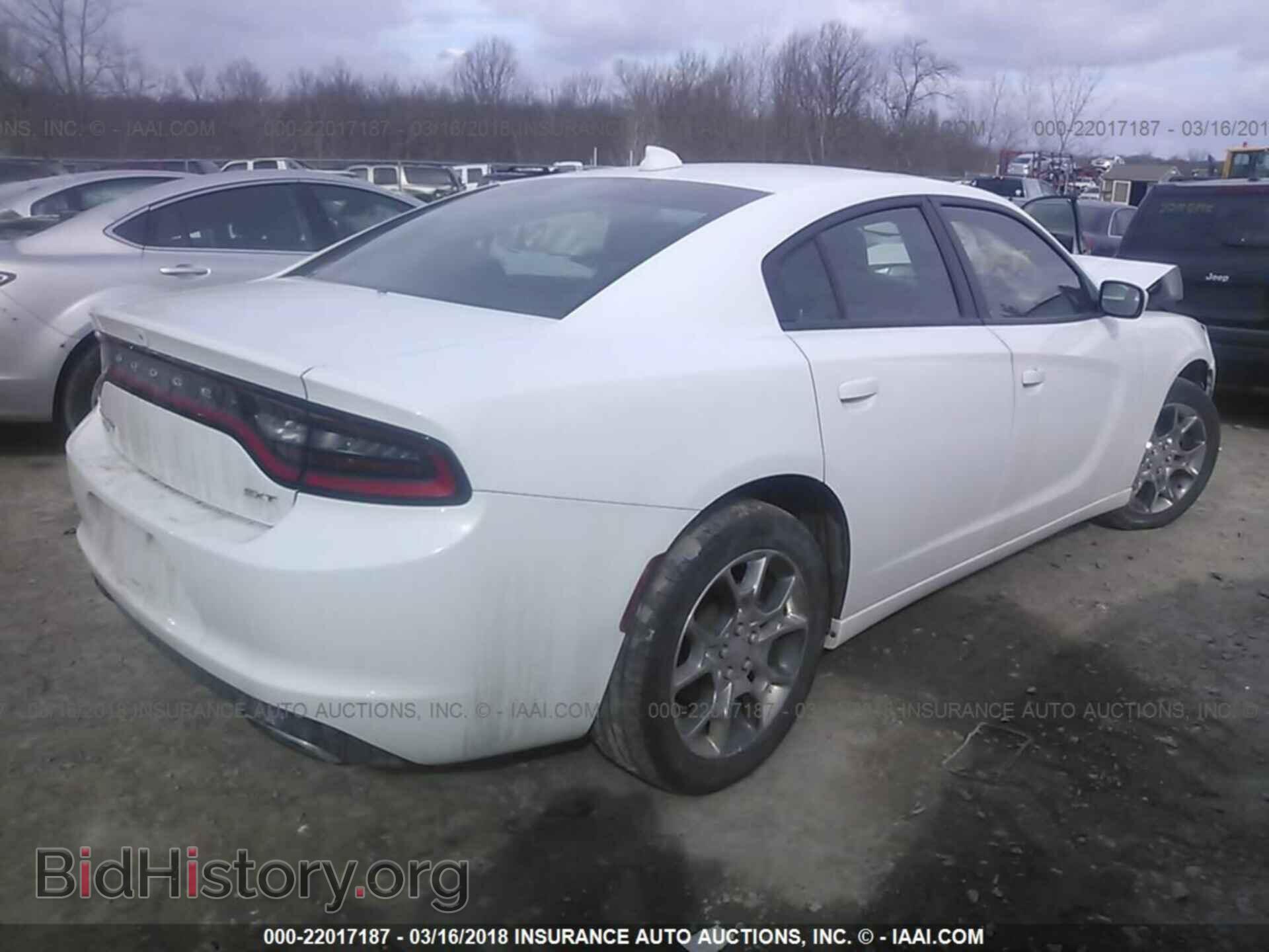 2015 Dodge Charger - VIN: 2C3CDXJG8FH739244 - Photo 4