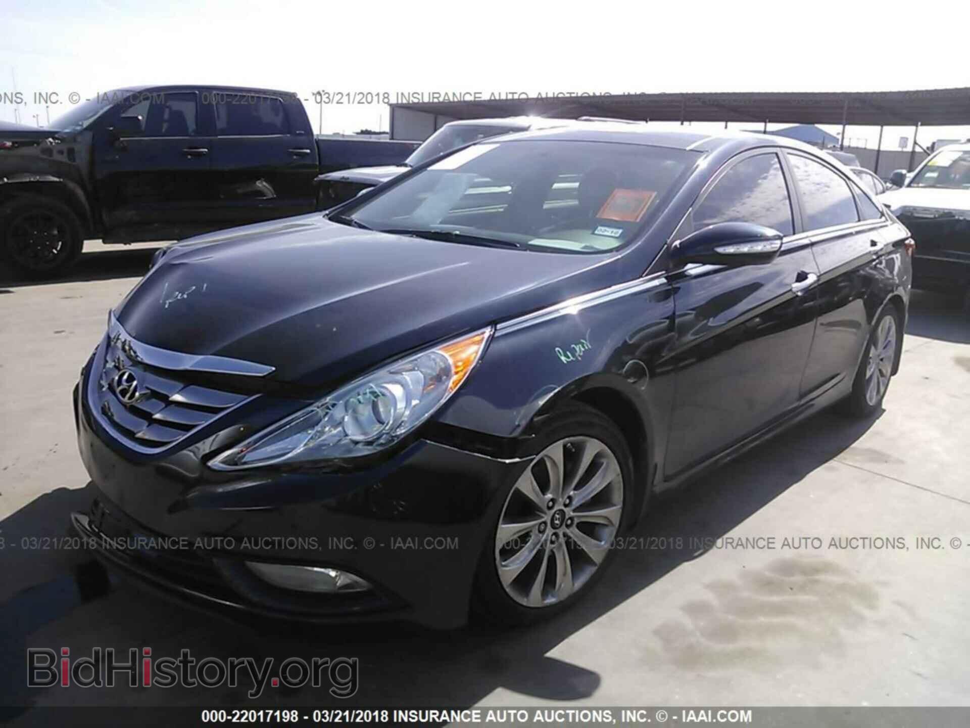 2012 Hyundai Sonata - VIN: 5NPEC4AB7CH436372 - Фото 2