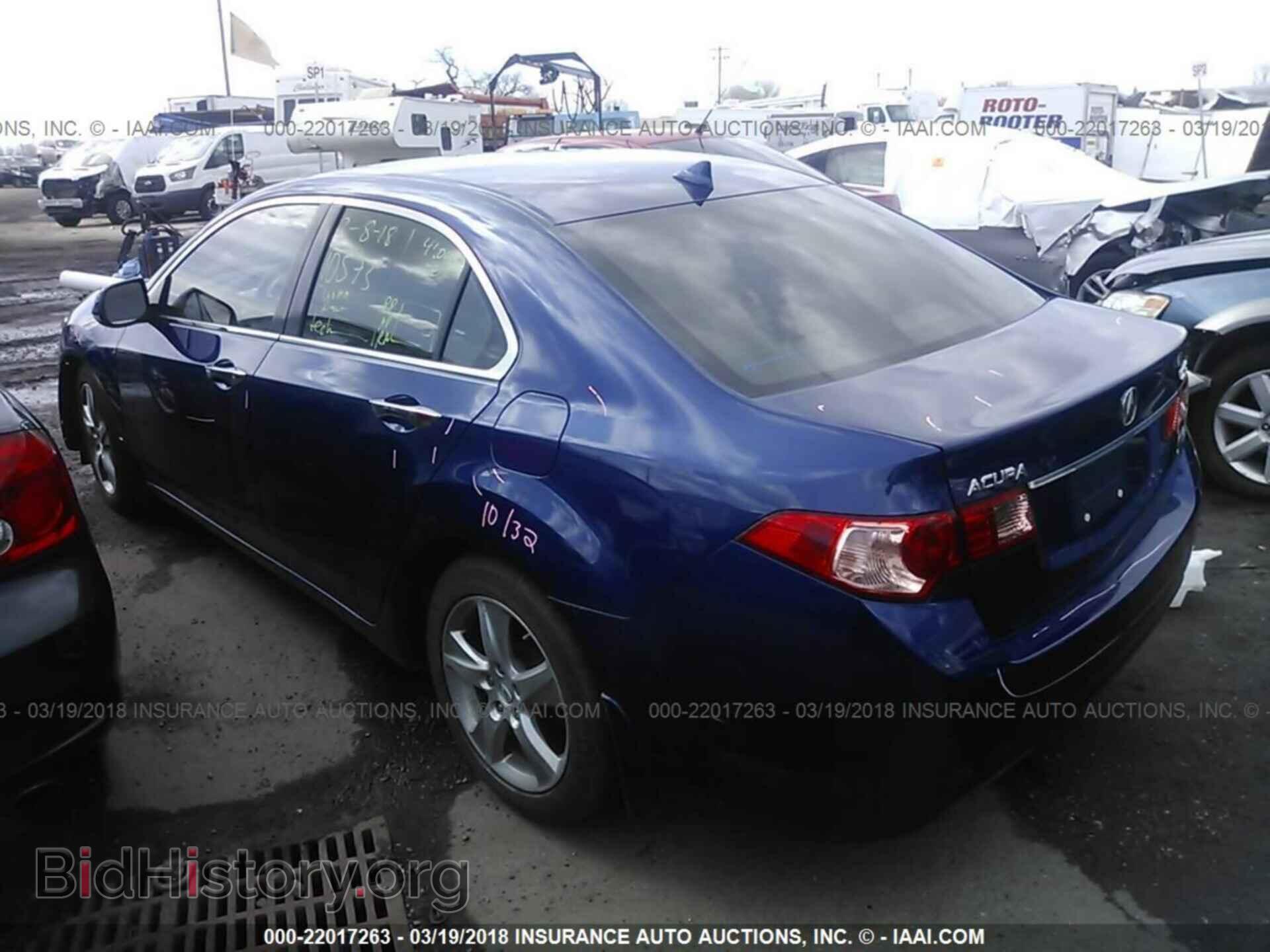 2011 Acura Tsx - VIN: JH4CU2F61BC008102 - Фото 3