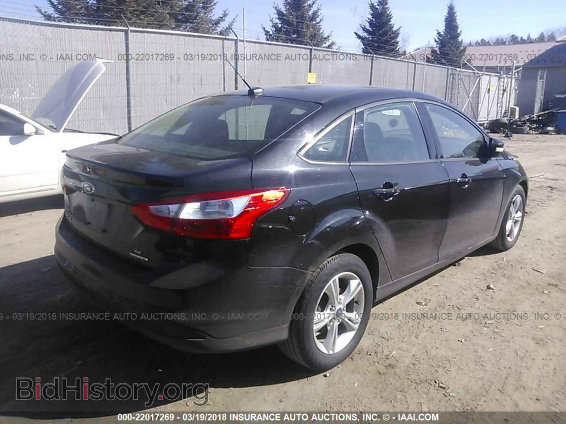 2013 Ford Focus - VIN: 1FADP3F21DL204629 - Фото 4
