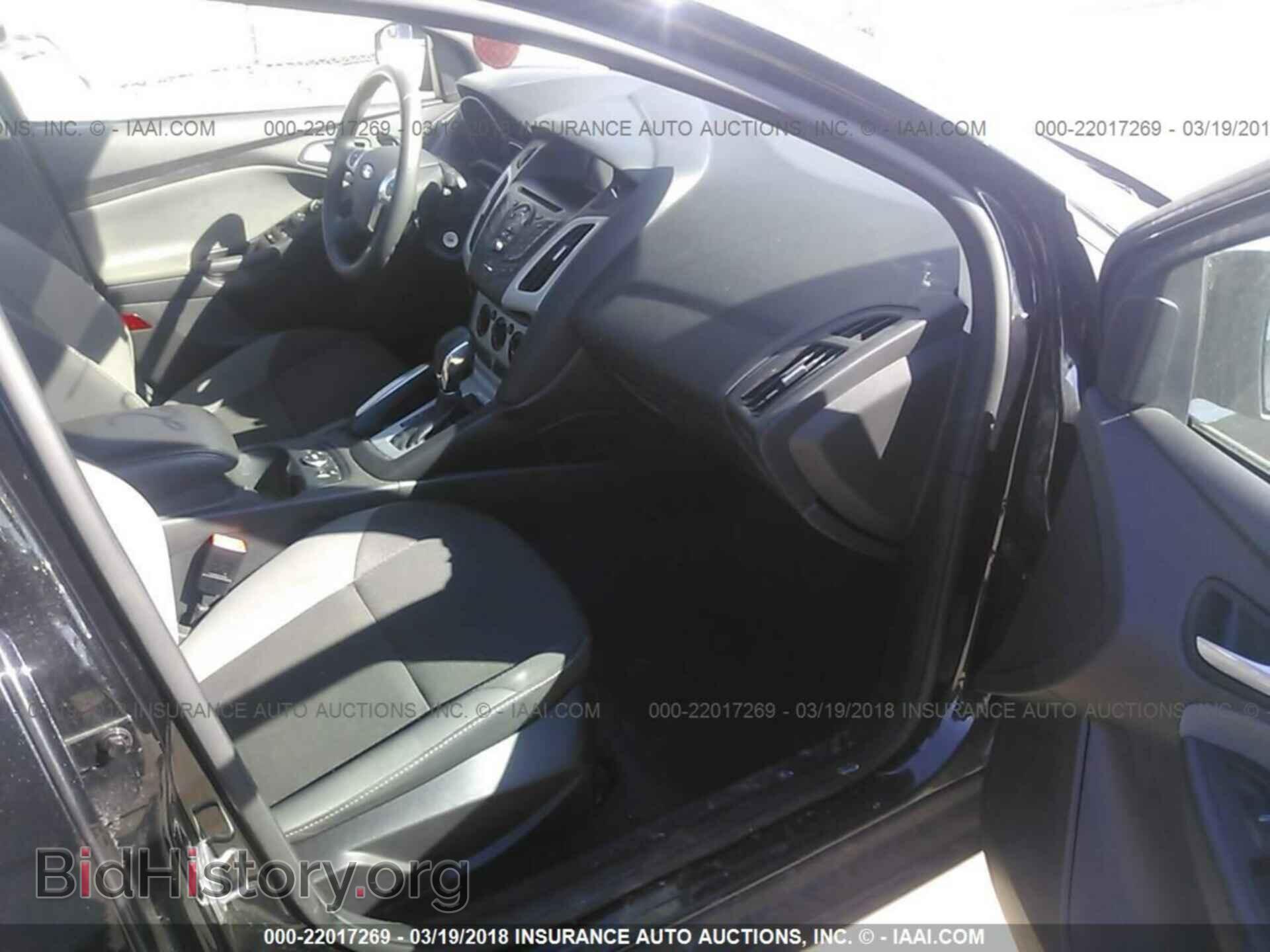 2013 Ford Focus - VIN: 1FADP3F21DL204629 - Фото 5