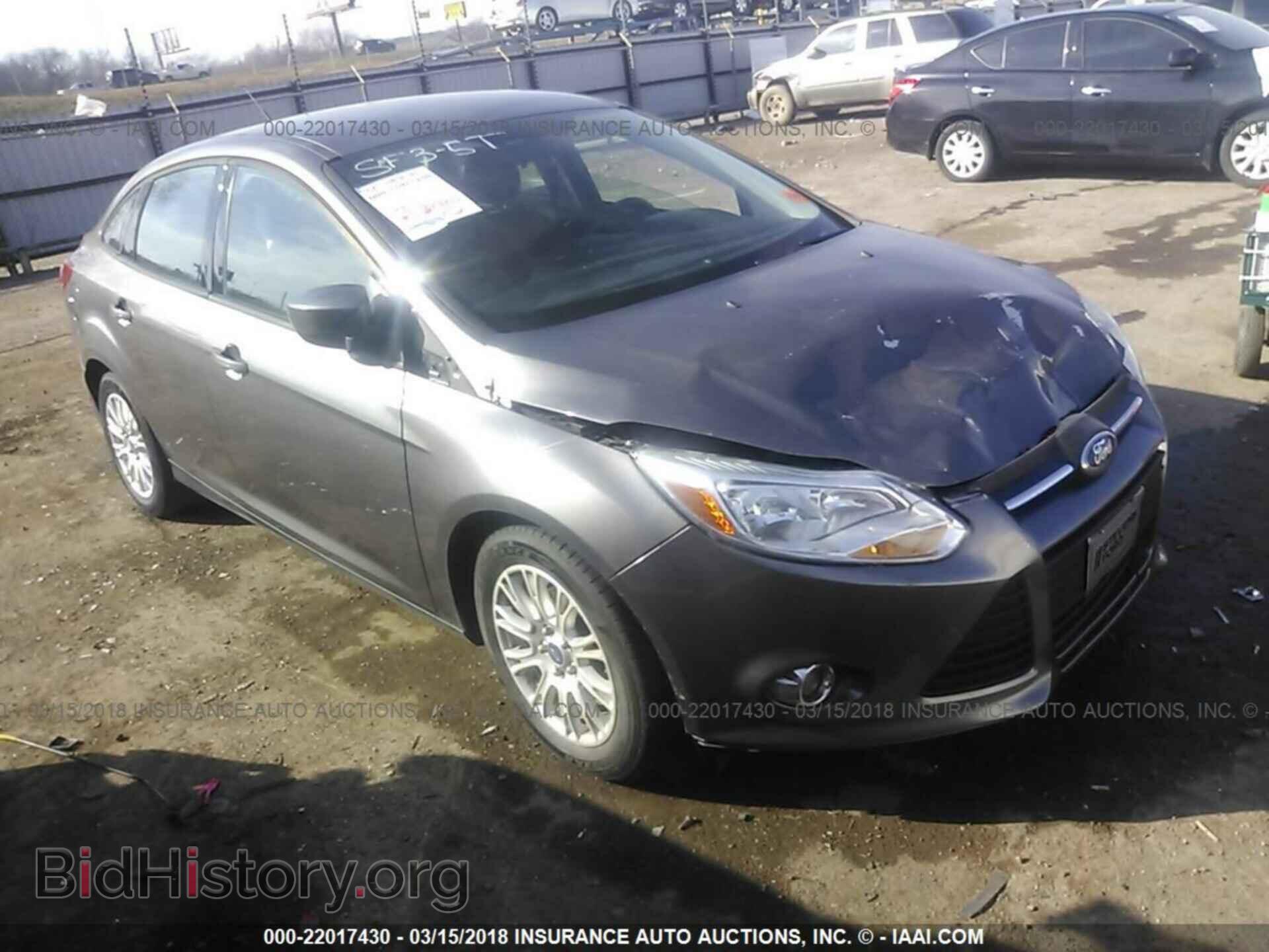 Photo 1FAHP3F22CL280294 - Ford Focus 2012